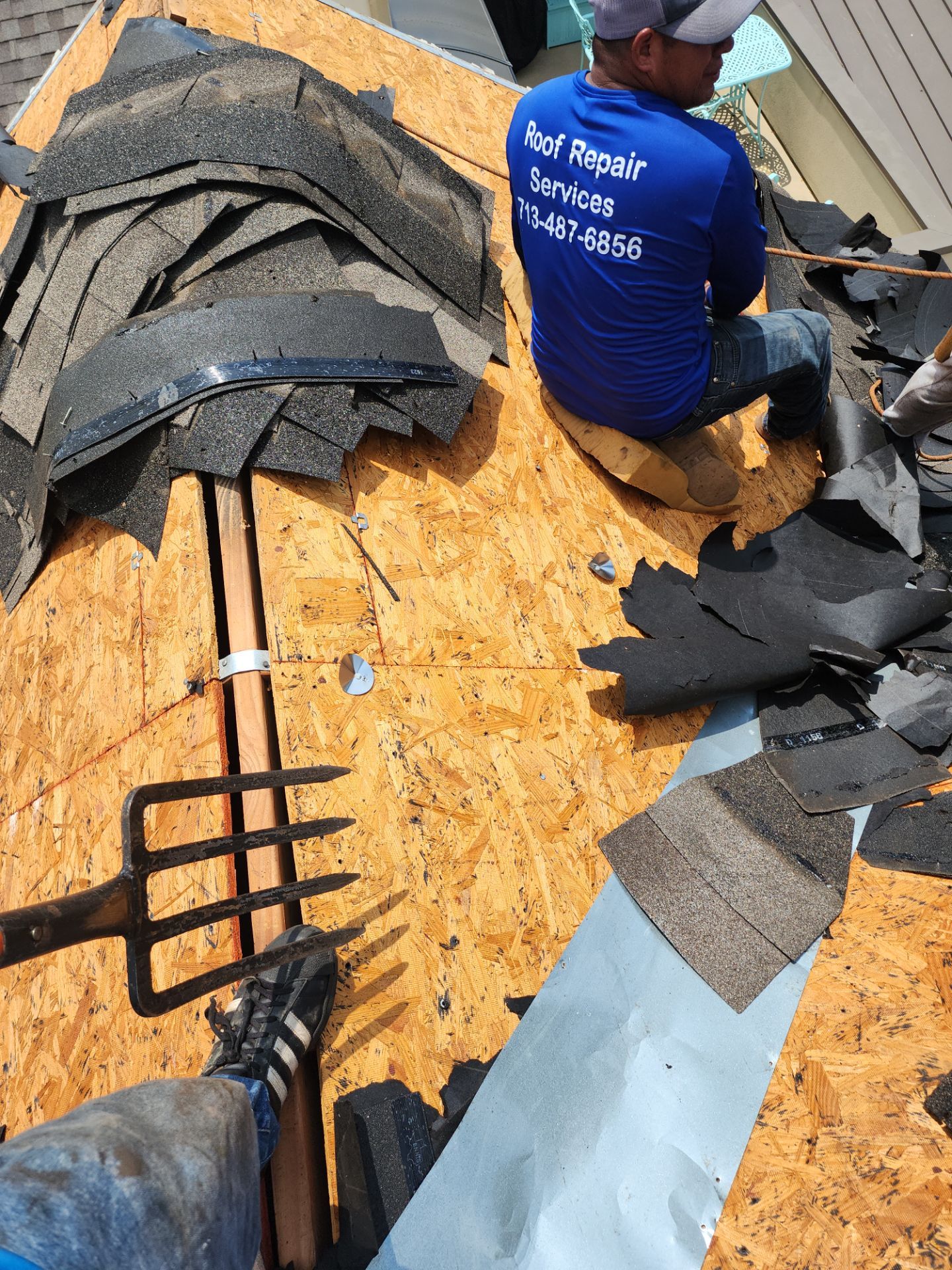 Residential Roofing Installation using Owen's Corning Duration (Lifetime) Shingles by Roof Repair Company