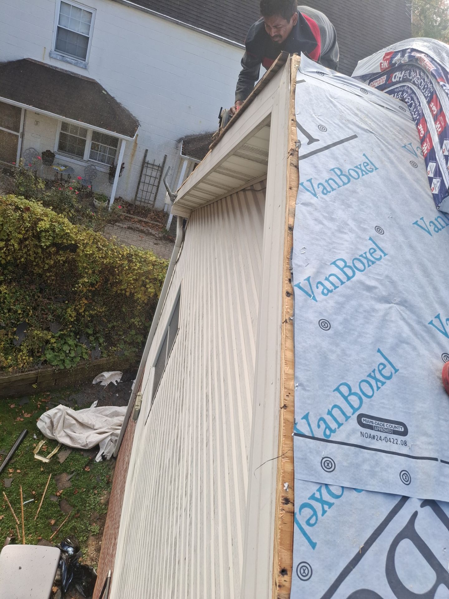 Residential Roofing Installation using GAF TImberline HDZ Hickory by Rainstoppers Roofing