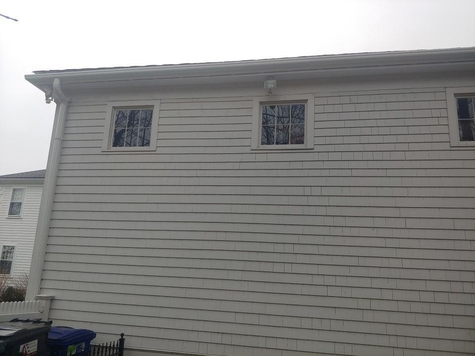 Duxbury, MA Gutter Installation using 4x6 Fiberglass Gutter with Moulding by Gutter Pro Enterprises