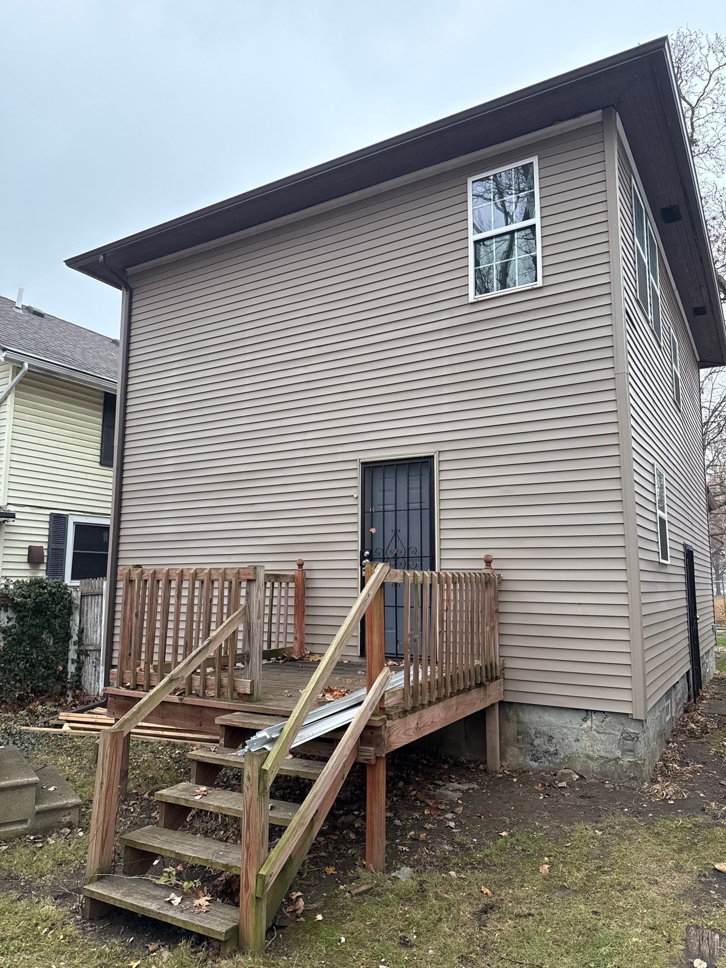 Lansing by Sunrise Seamless