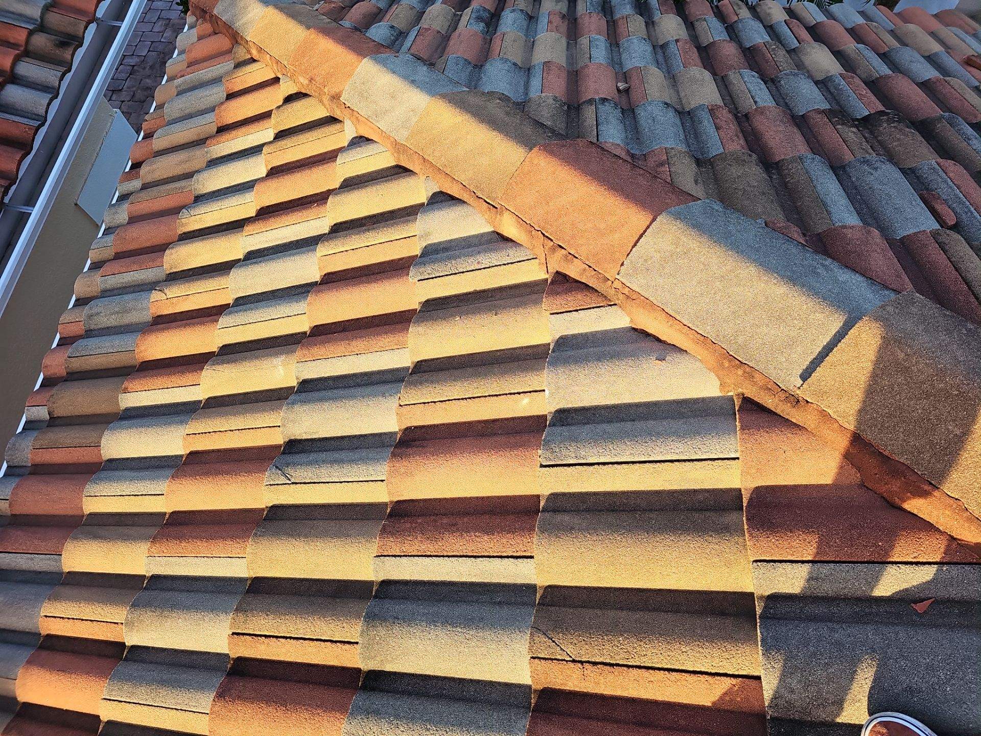 Roof Damage Claim in Sarasota by FLAPA & KeyStone