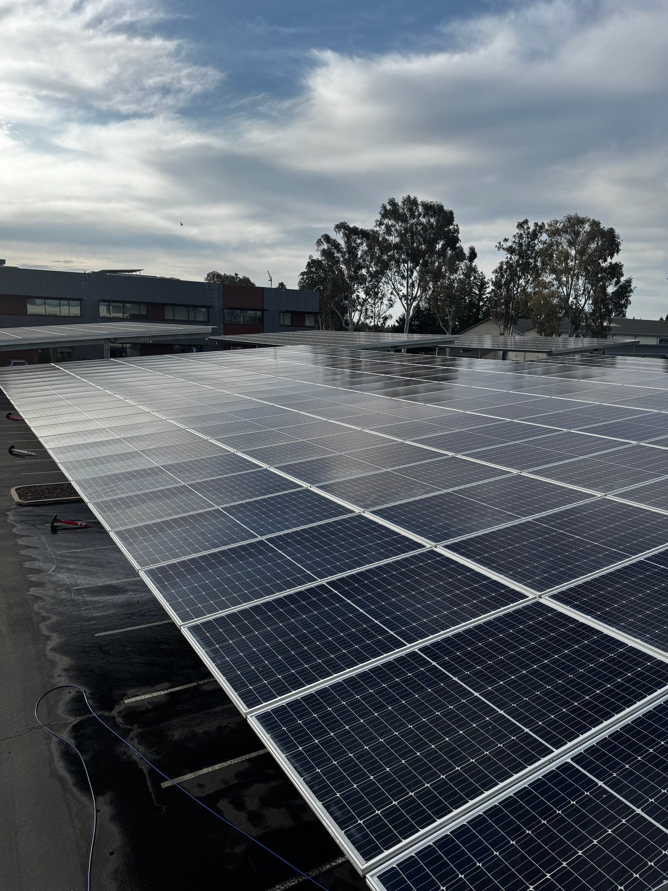 Commercial Solar Panel Cleaning using Deionized Water by All One Solar Shine