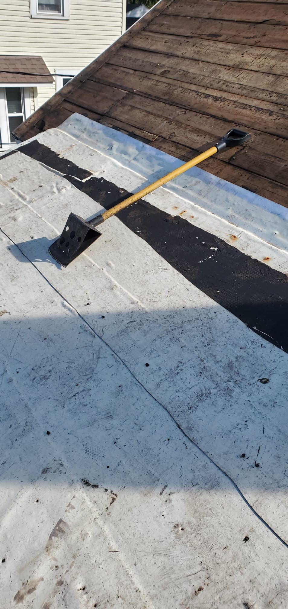 ATLAS PINNACLE SCOTCHGARD COLOR: PEWTER DRIP EDGE: BLACK by Eagle Eye Roofing