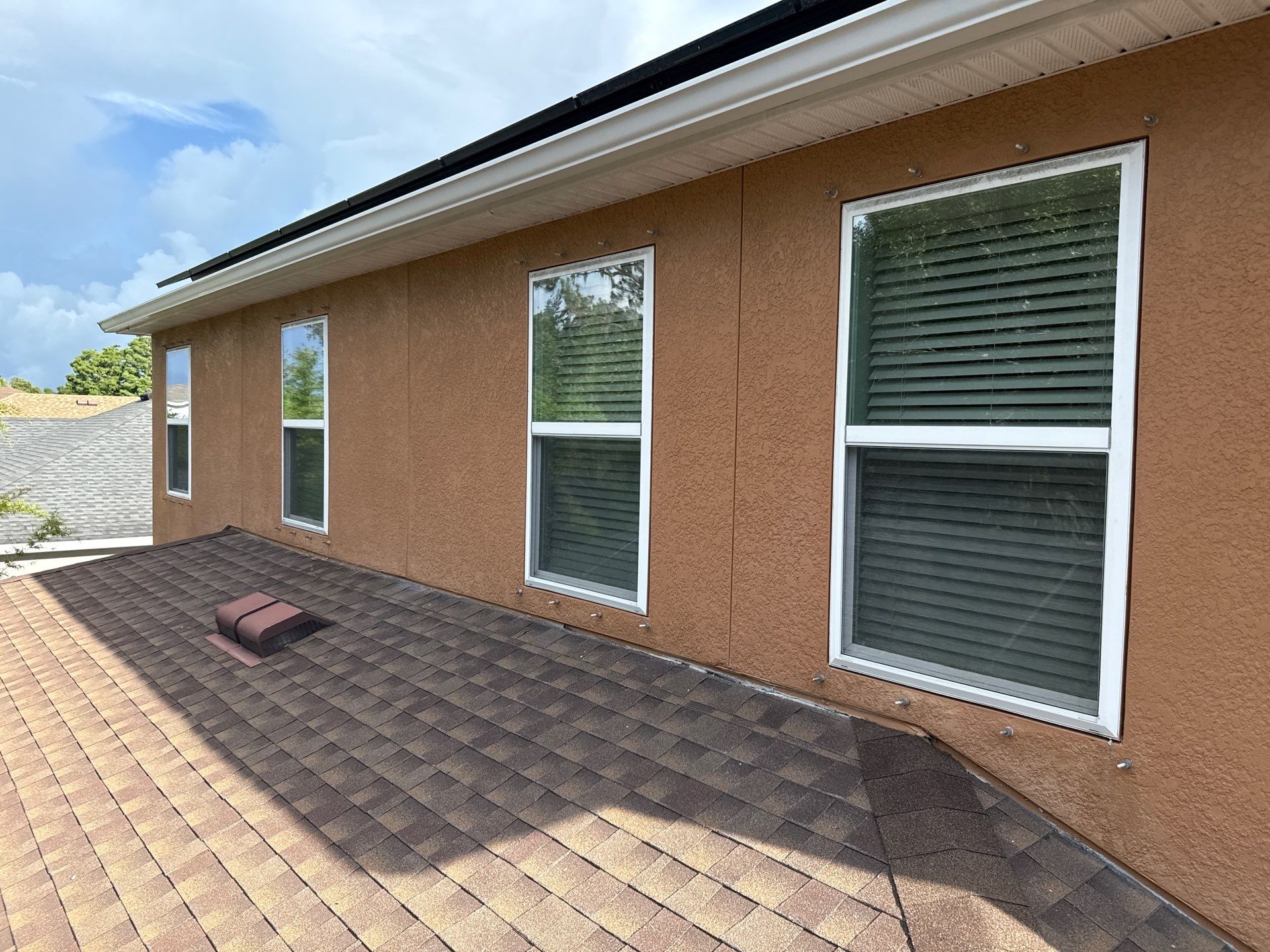Full Exterior Cleaning – Two-Story House, Gutters, and Fence in Old Mill Preserve, Palmetto, FL by Sunshine AquaWash