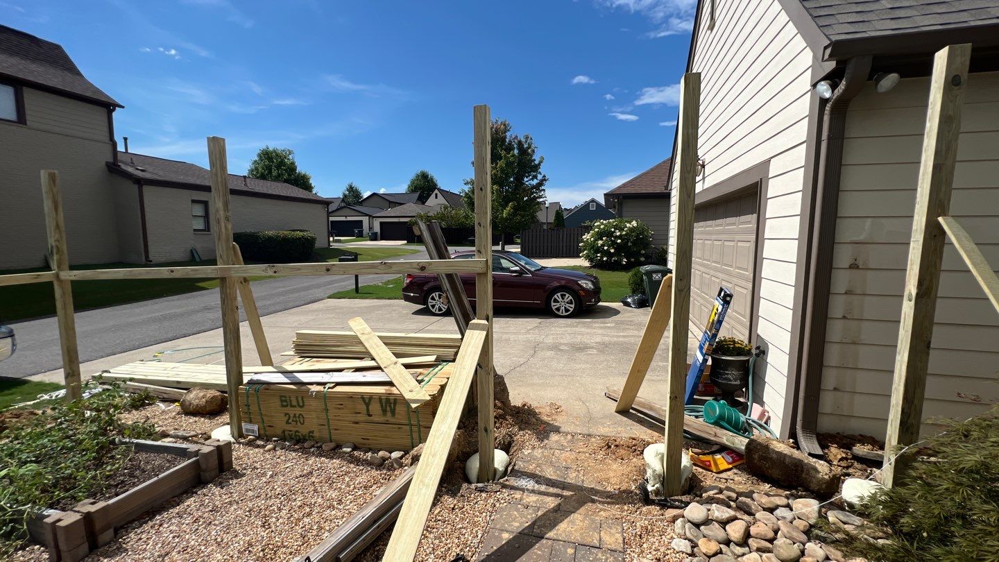 Chase Lake - Arched Shadowbox Fence by Pillar and Pine