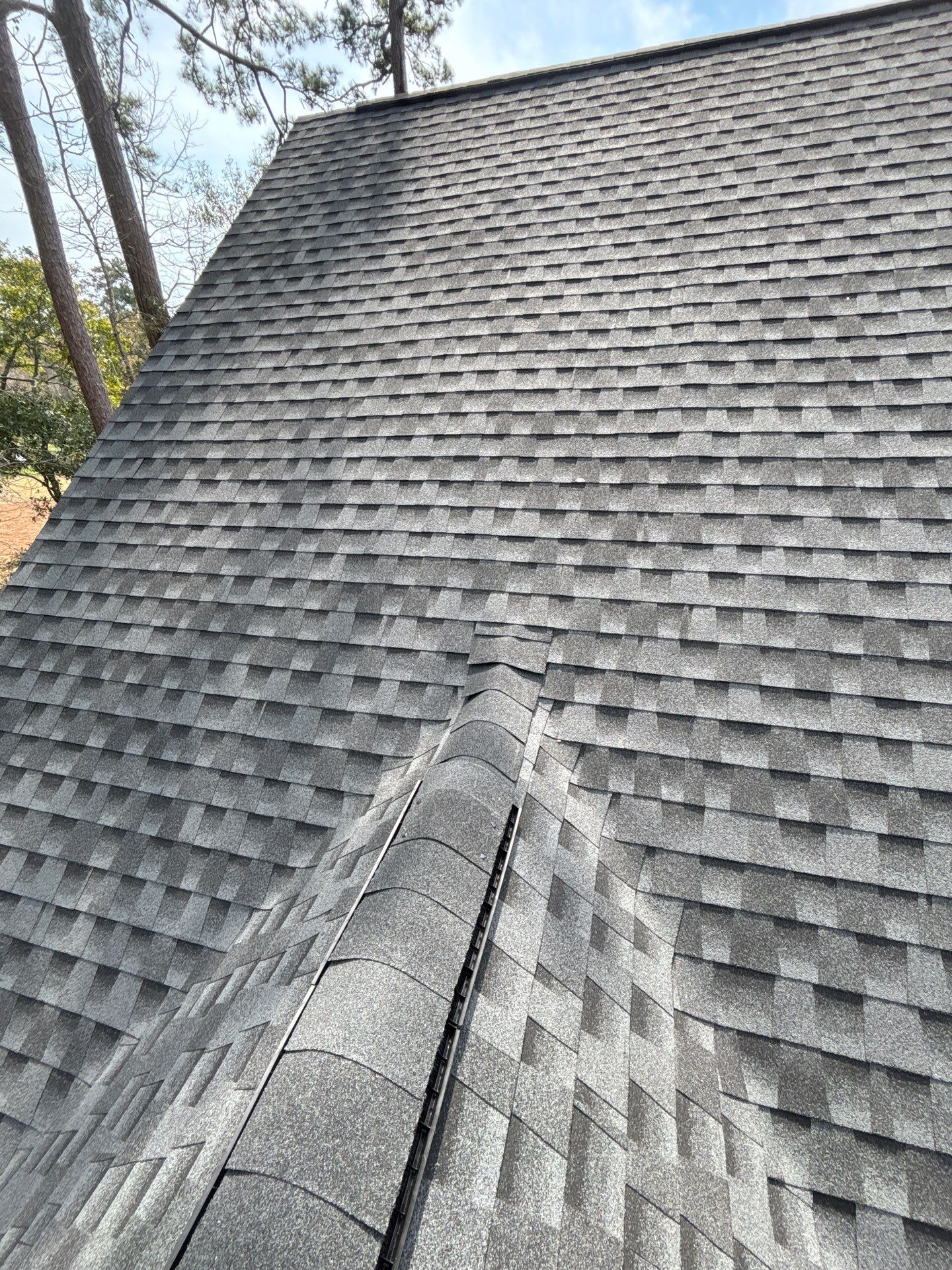 GAF HDZ - Charcoal by Linta Roofing Inc