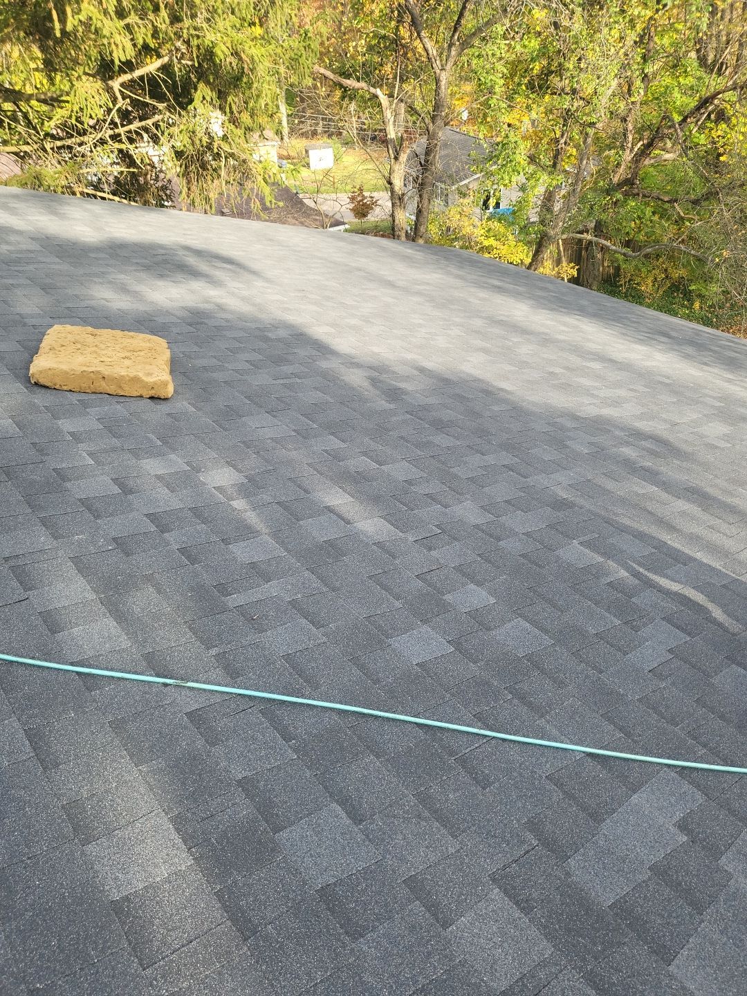 ATLAS PINNACLE COLOR: BLACK SHADOW by Eagle Eye Roofing