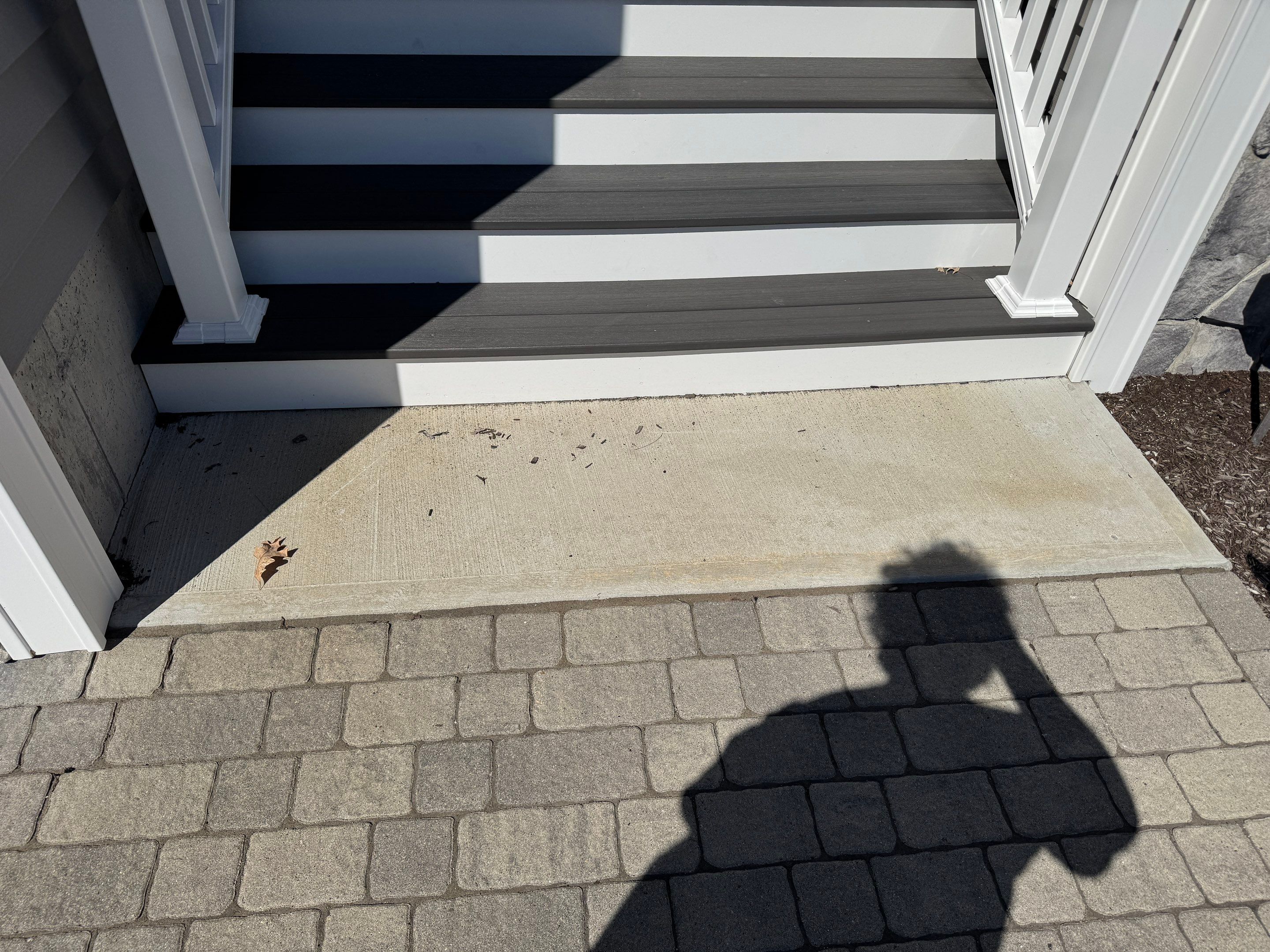 Garage in Londonderry, NH 03053 by Symphony Concrete Coatings
