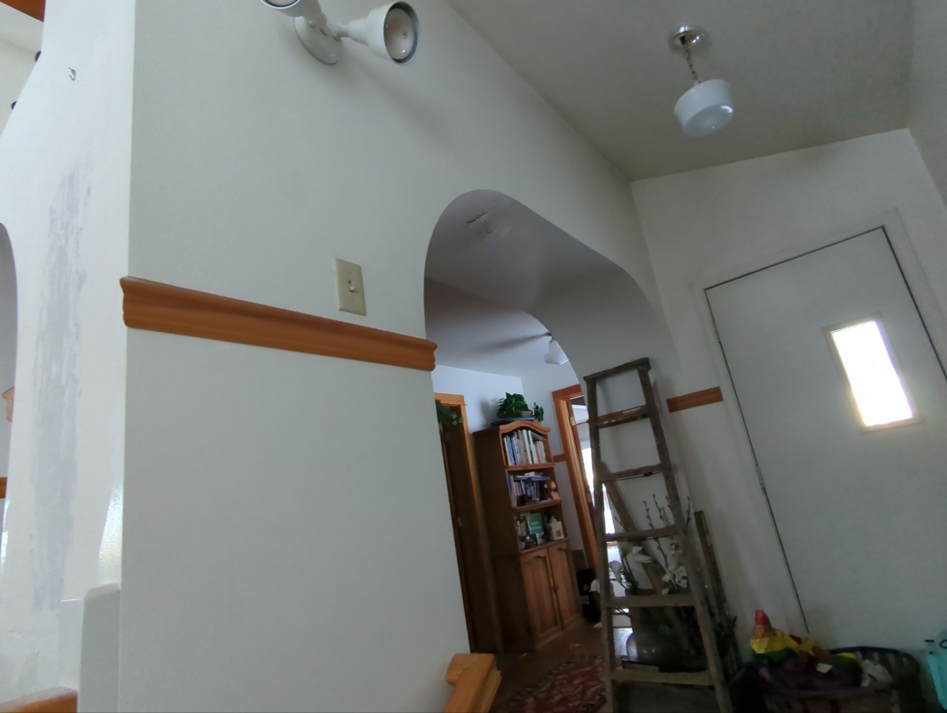 Drywall Repair & Repaint by Midnight Sun Painting