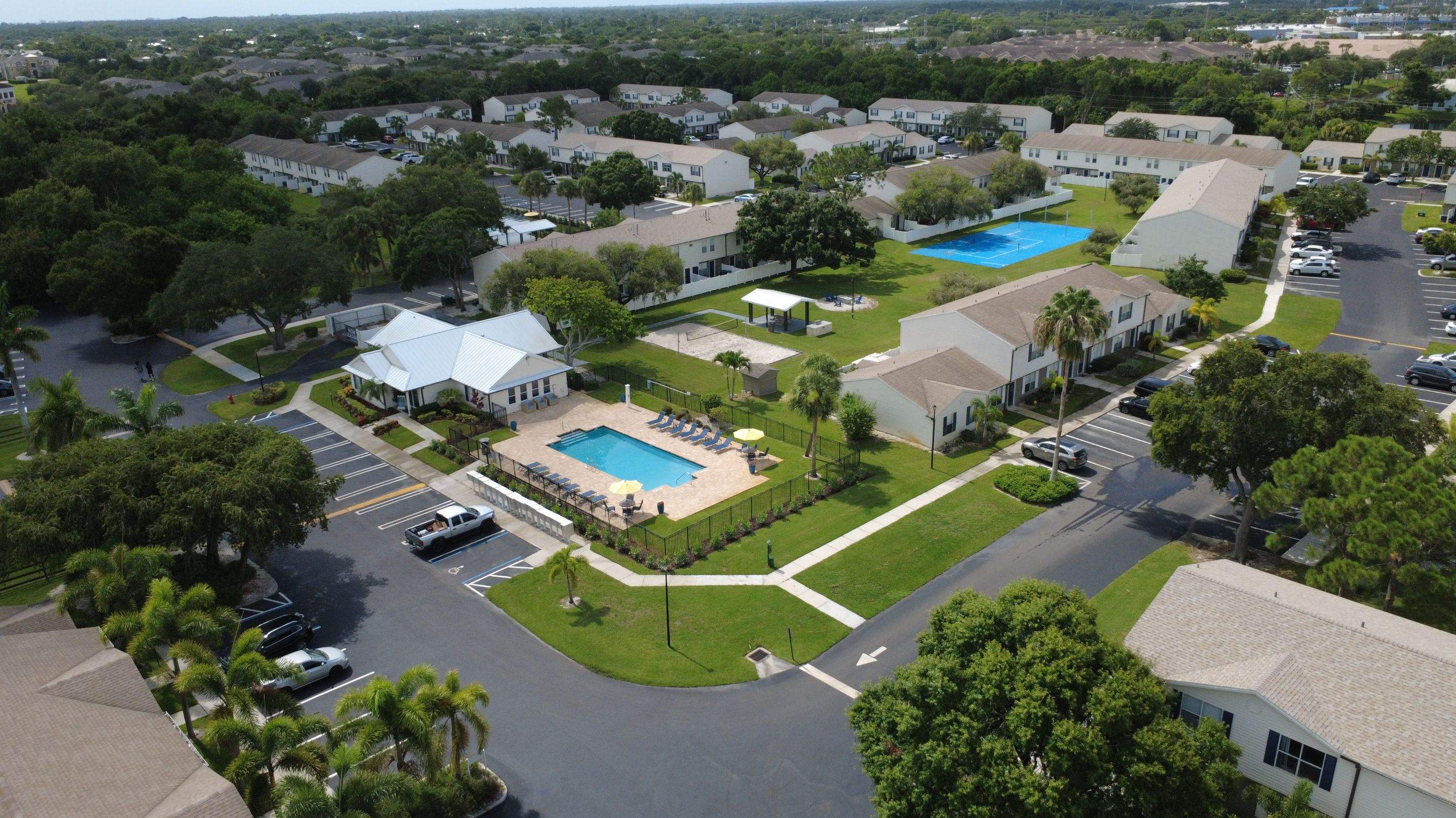 Apartment Complex Shingle Roof Replacement by Sailfish Roofing