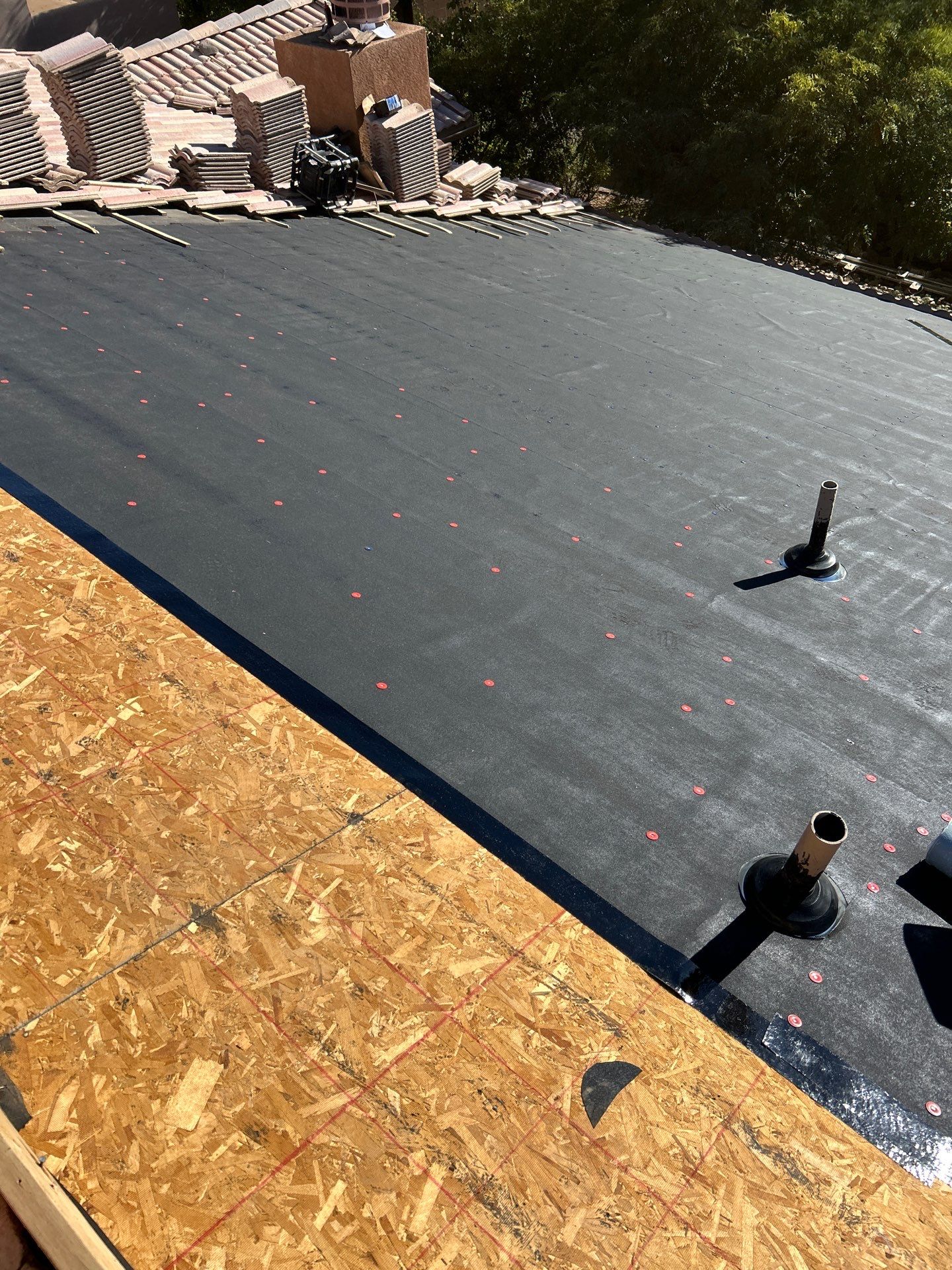 Malibu Cream Concrete Tiles by Reimagine Roofing
