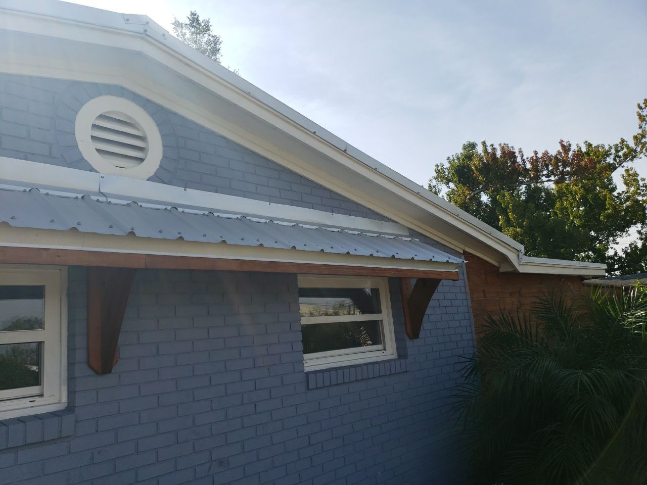 Gutter Installation using K-Style Seamless Gutters and Soffit and Fascia Replacement by Gutter Professors