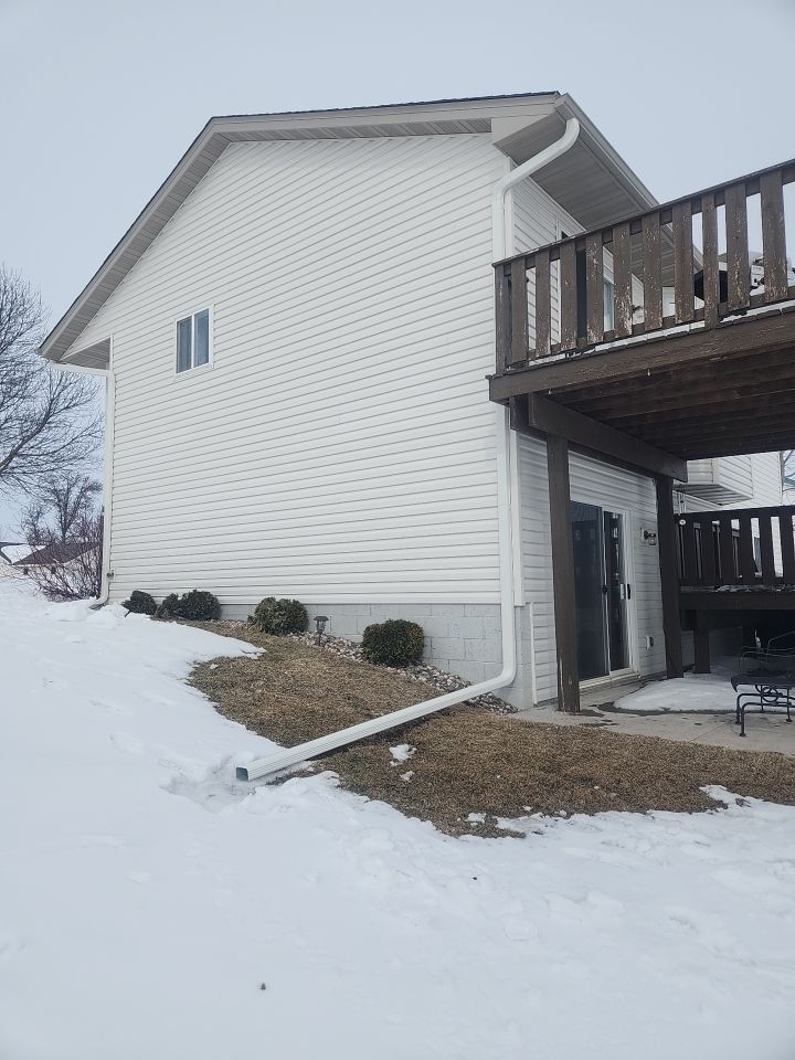 5" Gutters In Foley by Next Level Seamless Gutters / Exteriors Inc.