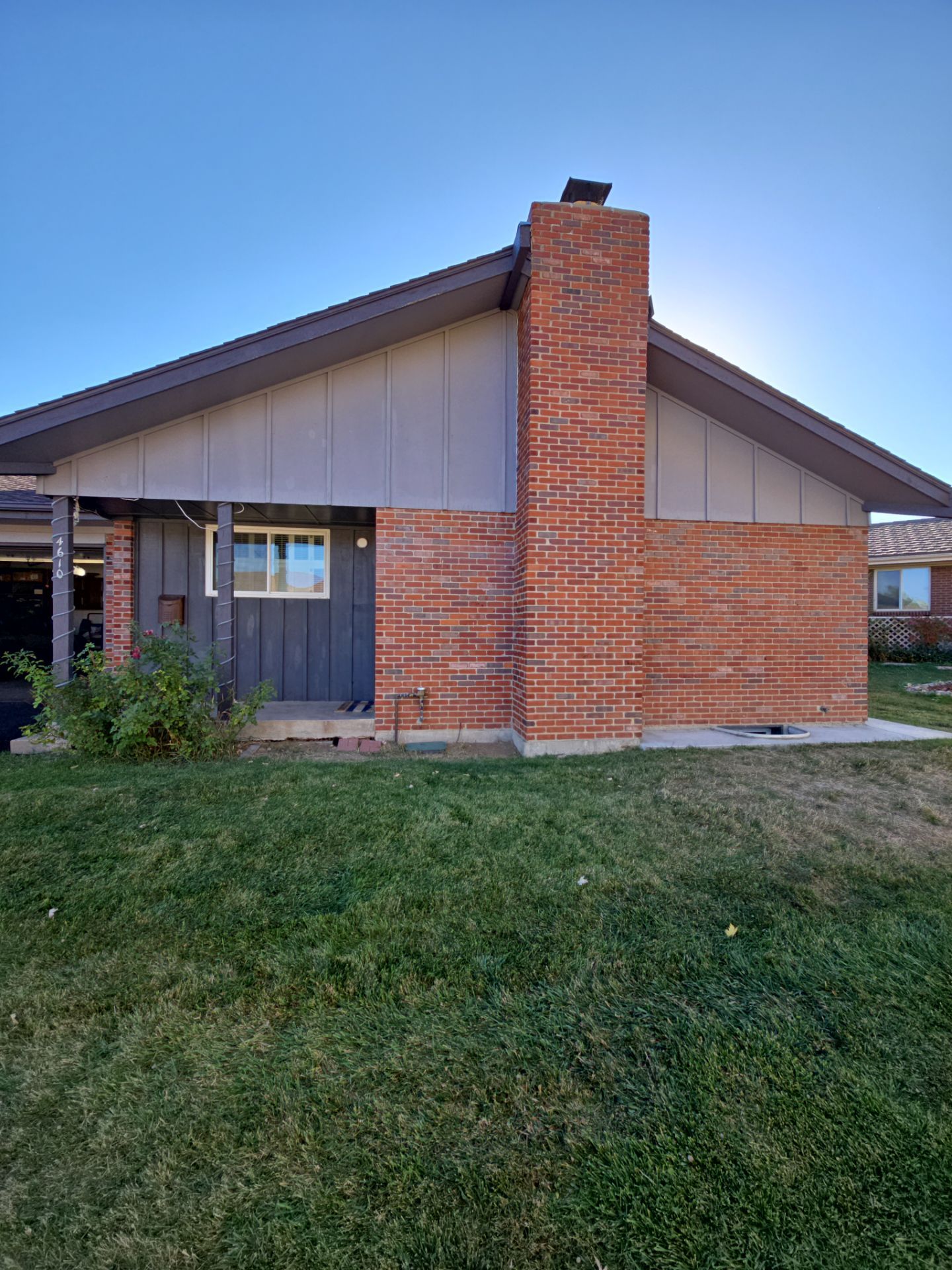 Restoring Beauty: Casa Blanca Makeover for This Duplex by J&M Painting LLC