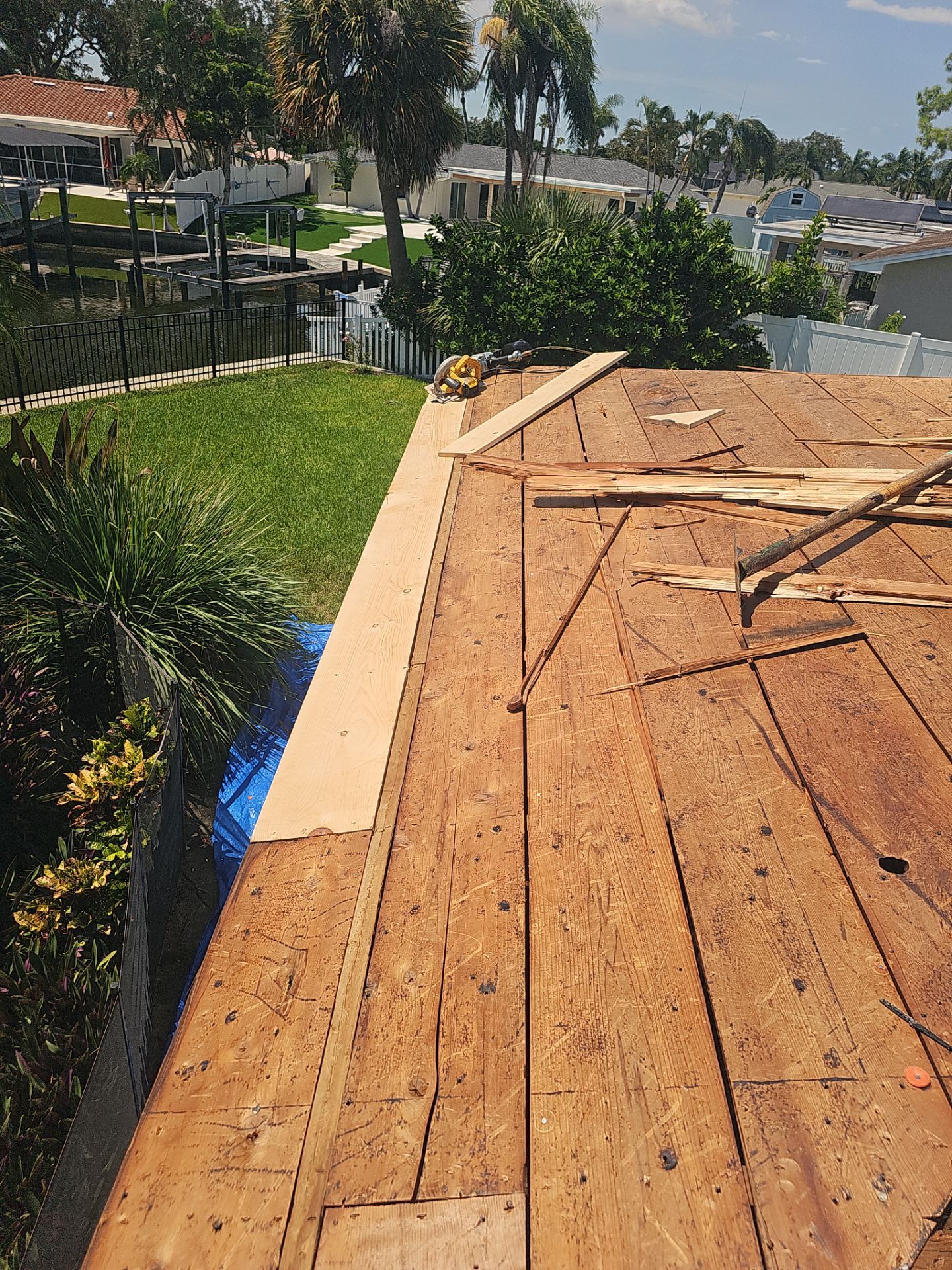 Project in St. Petersburg 33702 by Mitchell Roofing Company LLC 