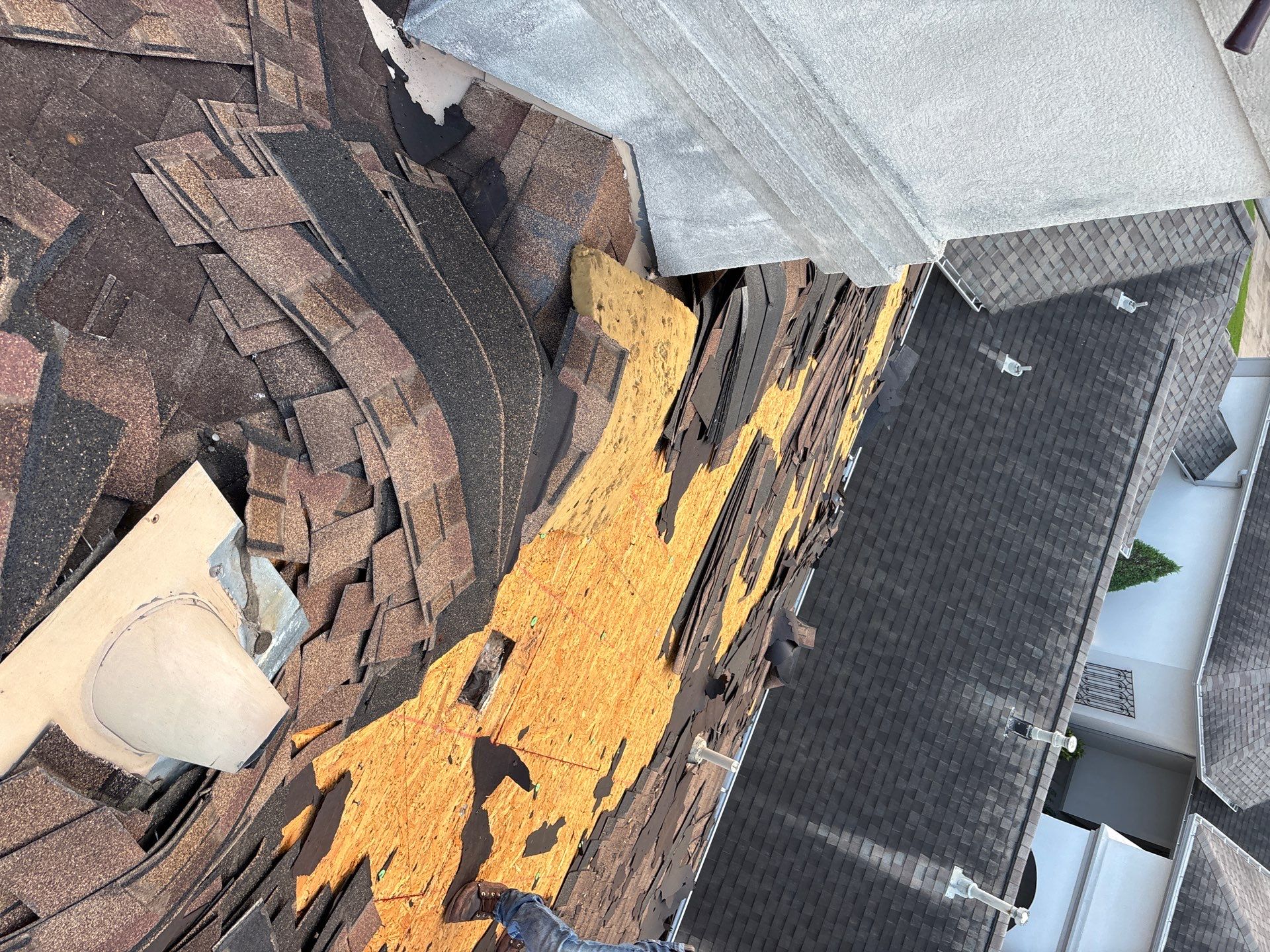 Roof Replacement Spring by Roof Repair Company