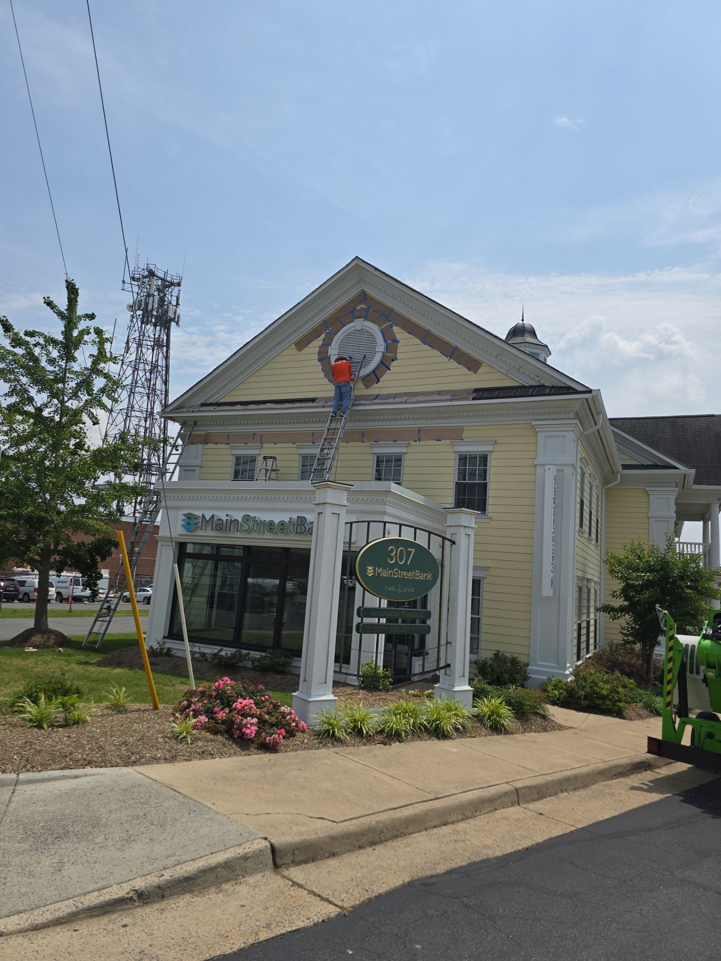 Commercial Exterior Painting Services for Mainstreet Bank in Leesburg, VA by My Painter 