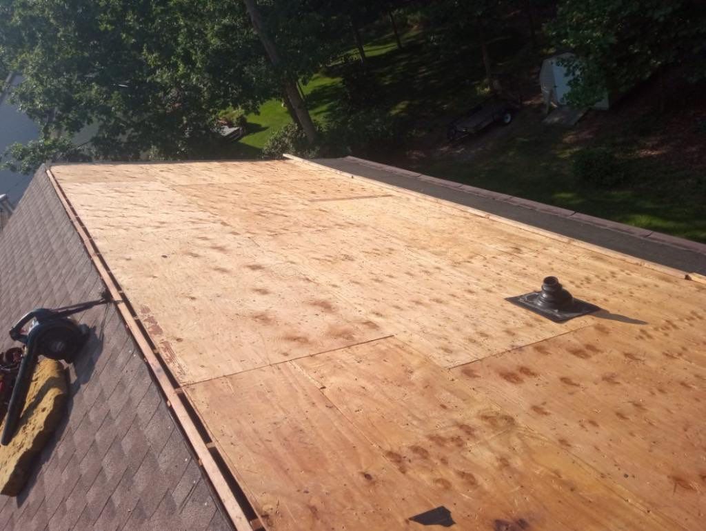 Weathered Wood Shingles by Reimagine Roofing