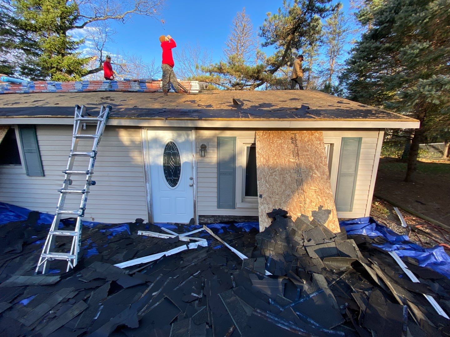 Roof Replacement using CertainTeed Landmark by 180 Contractors