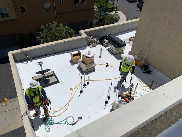 360 @ EL SEGUNDO by LA Roof Systems Corporation