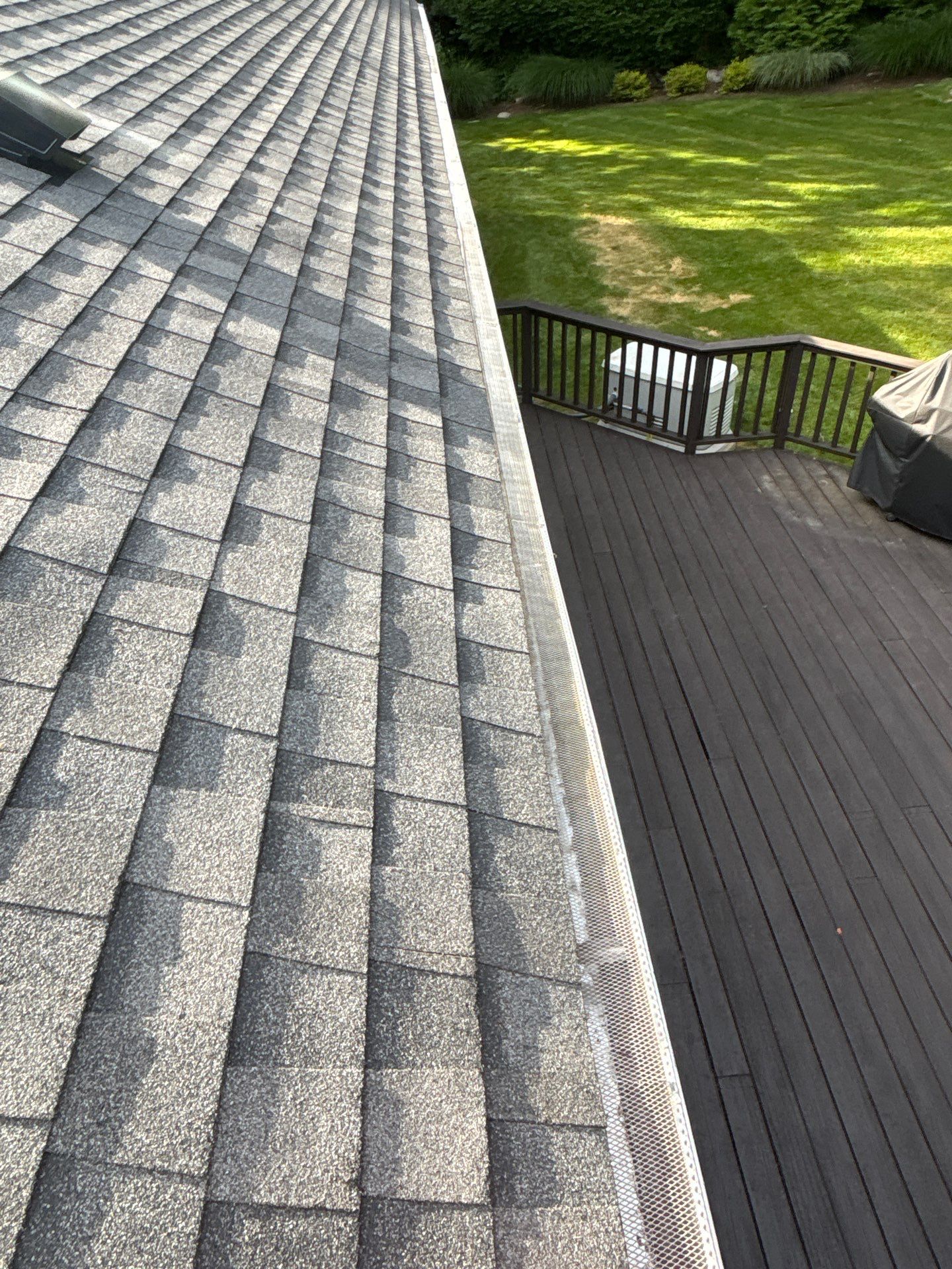 DiGiorgi installs a beautiful roof in Wilton, CT by DiGiorgi Roofing and Siding Inc