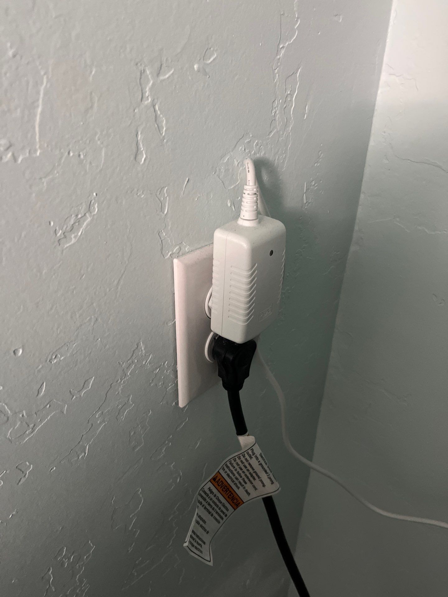 New Bathroom Outlet in Orlando by Smartron Electric