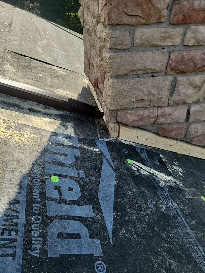 GAF Timberland Color: Pewter Gray by Eagle Eye Roofing