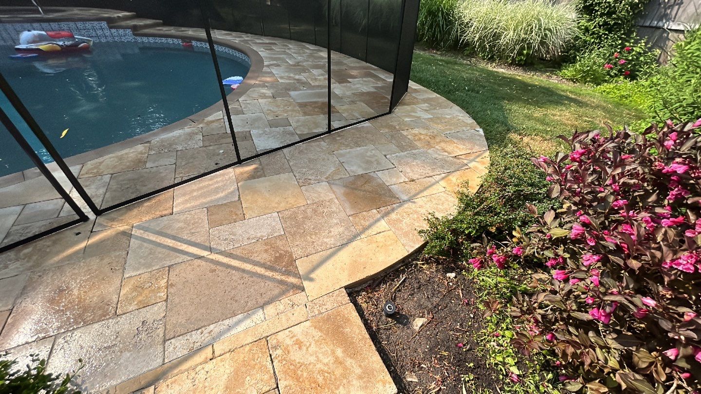 Lake Forest, IL by Northern Power Washing LLC.