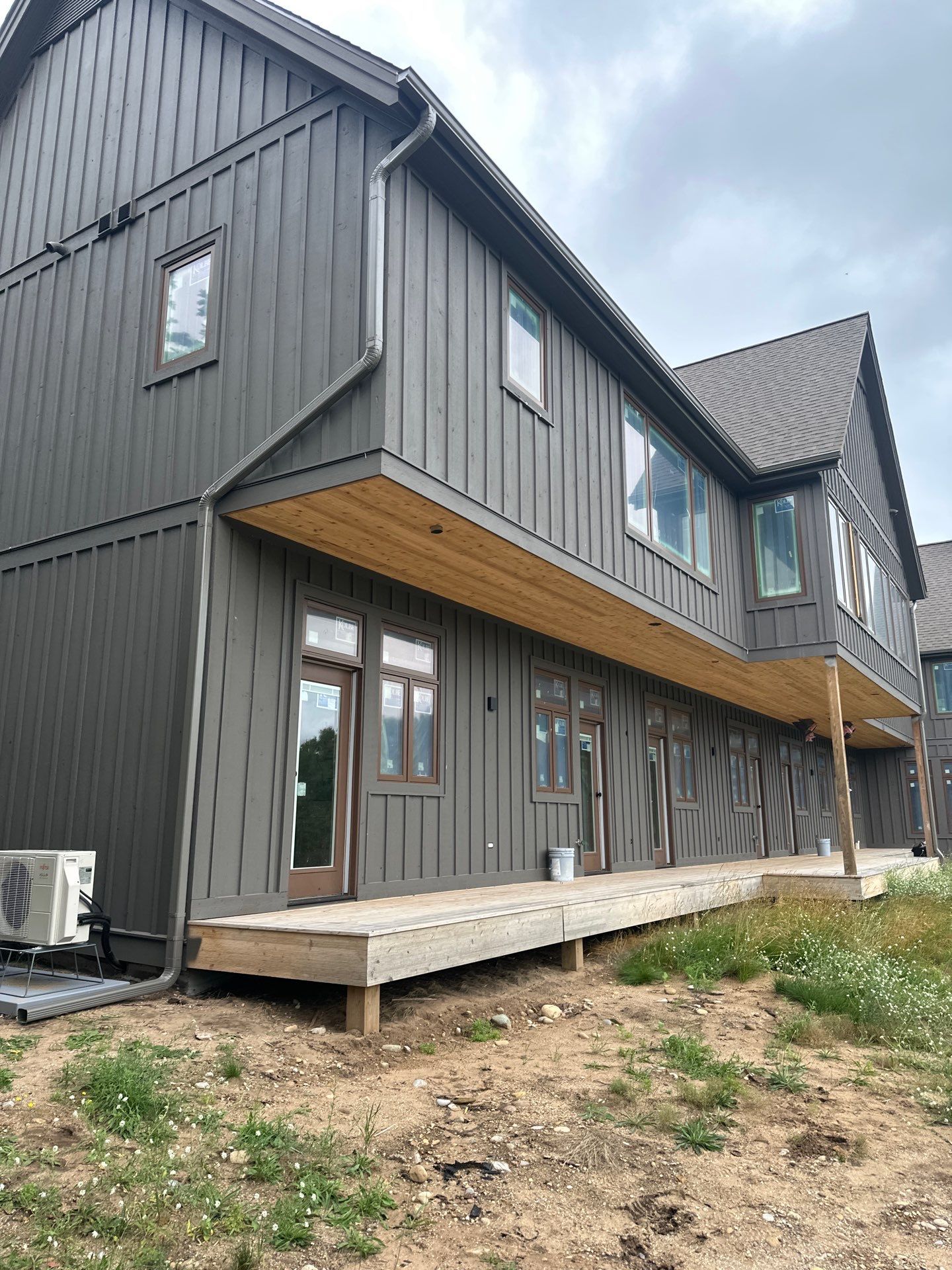 Seamless Gutter and Downspout Installation in Bellaire by Rainbow Seamless Systems
