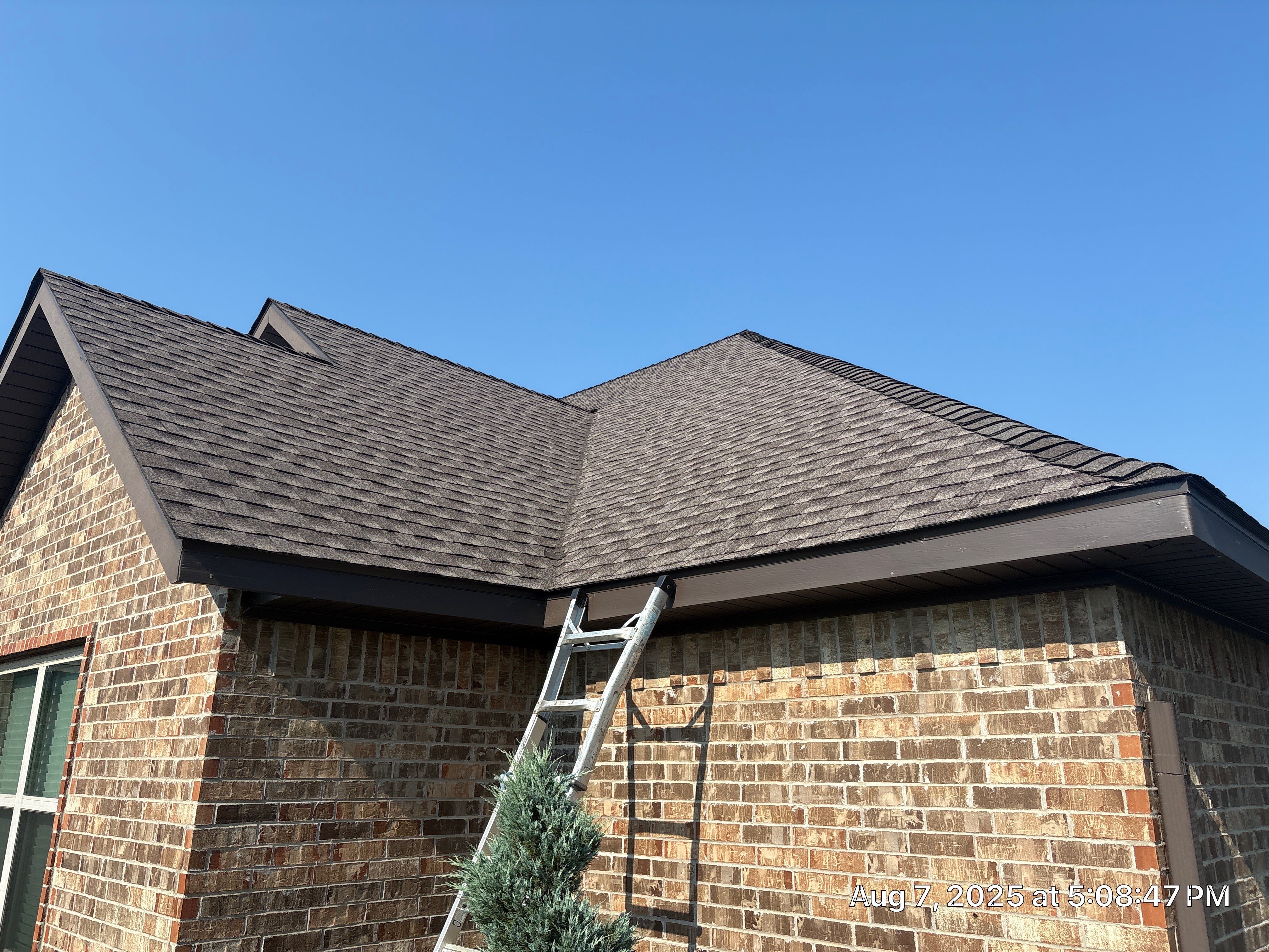 Residential Roof Installation in Springdale, AR by Ozark Mountain Roofing