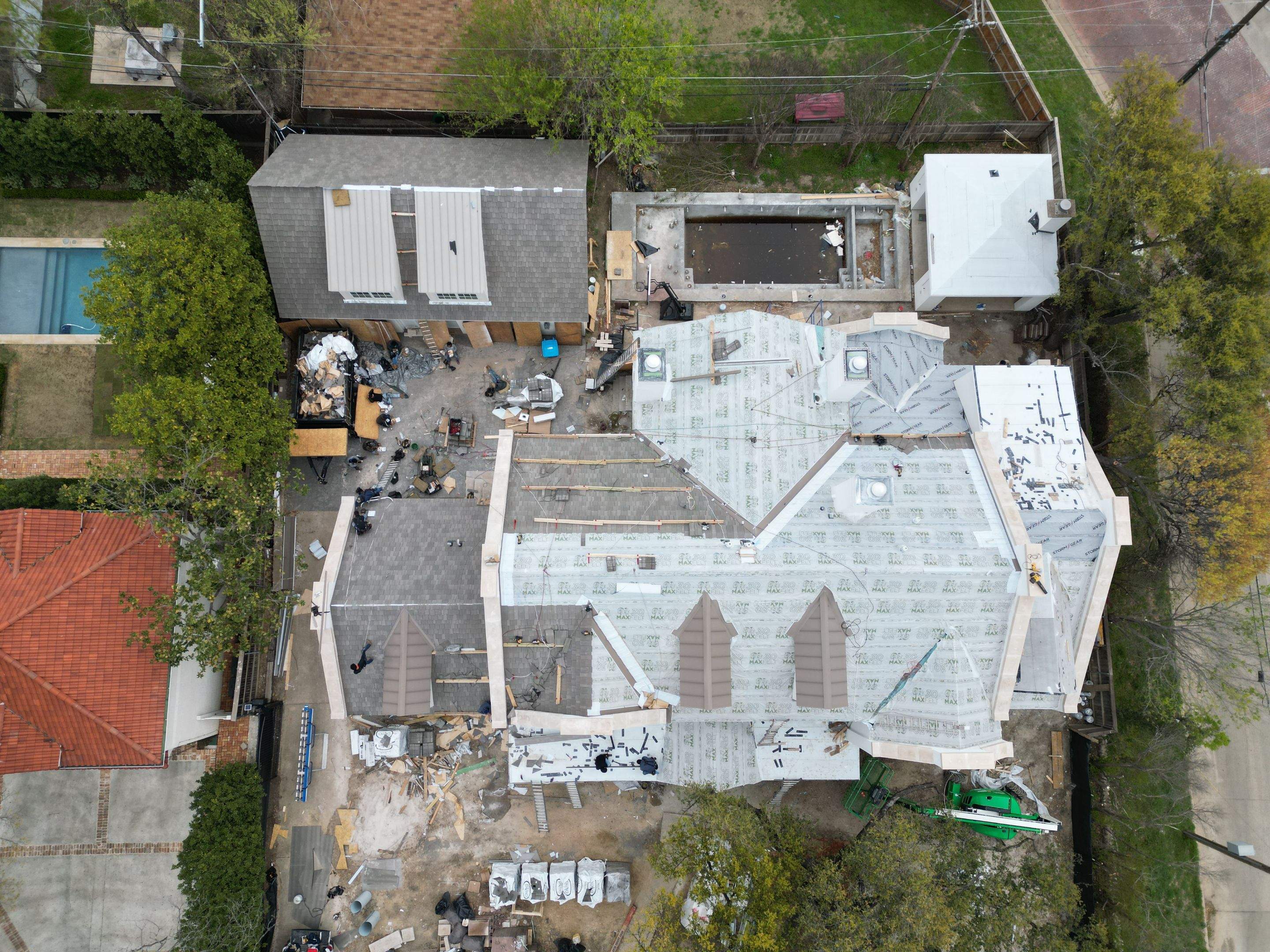 Residential Roofing Installation using DaVinci Multi Width Shake by Harvey Roofing & Construction