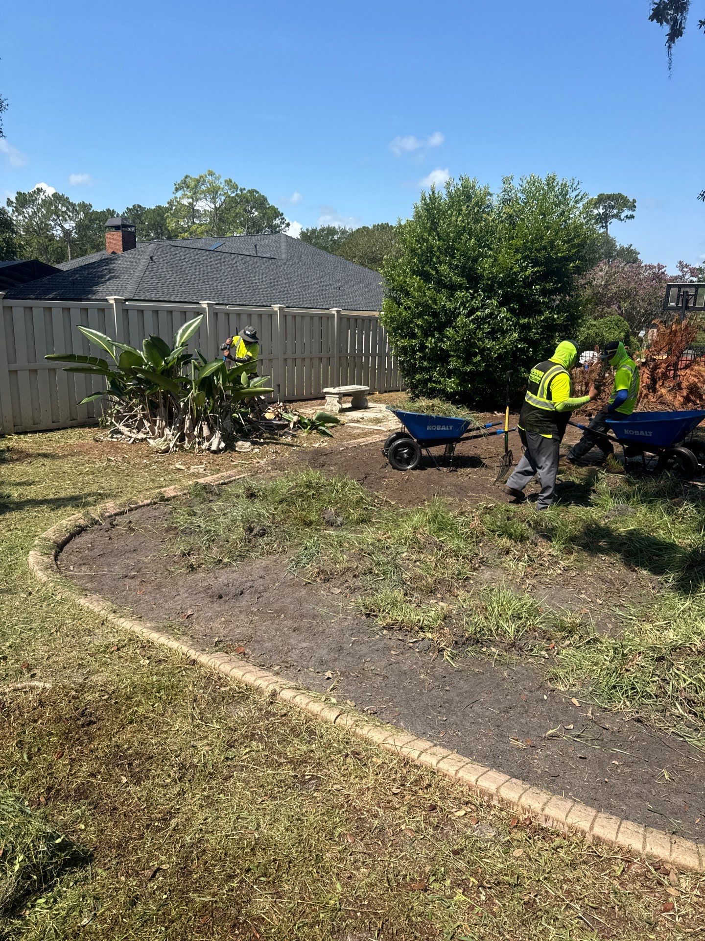 Deerwood Resident | Sod & Bed Design/Plant Installation by ProGreen Services