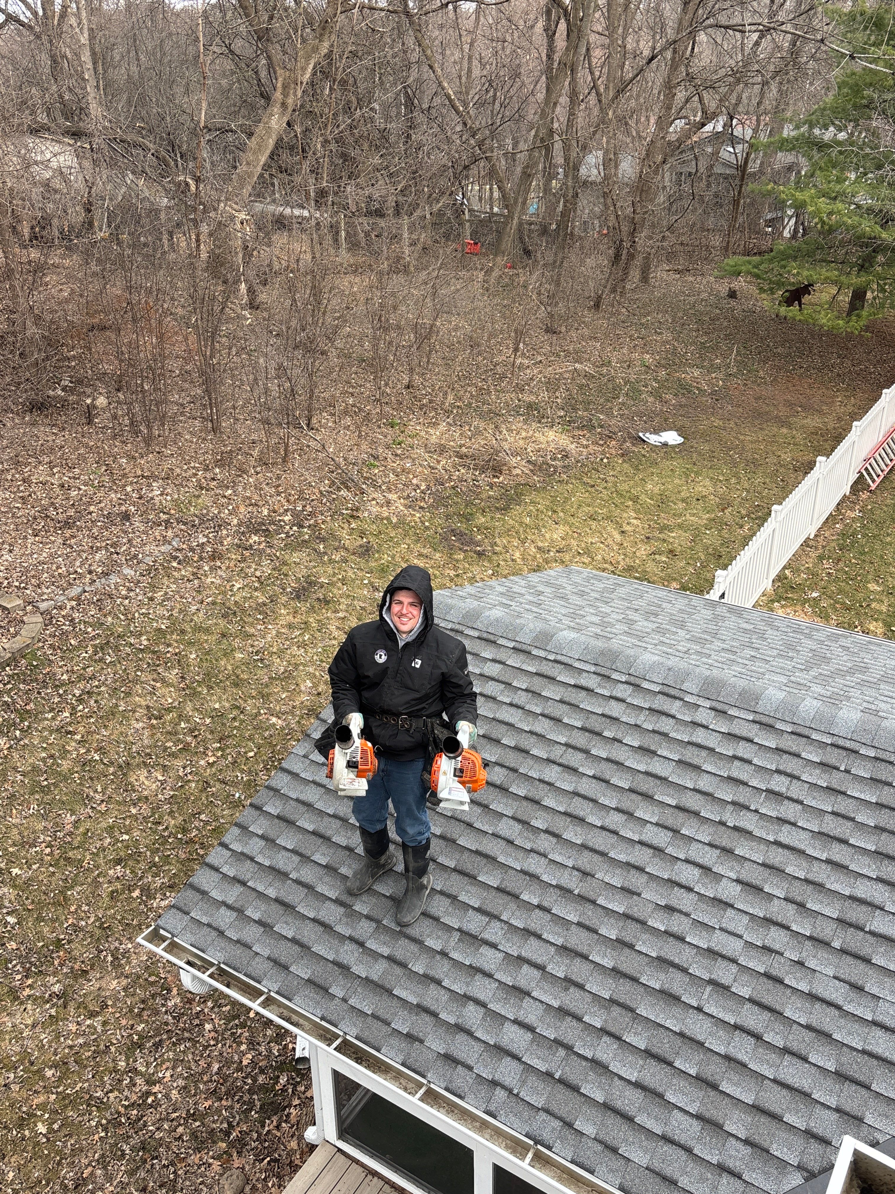 Minnetonka Gutter Cleaning and Leaf Blaster Pro Gutter Guard Installation