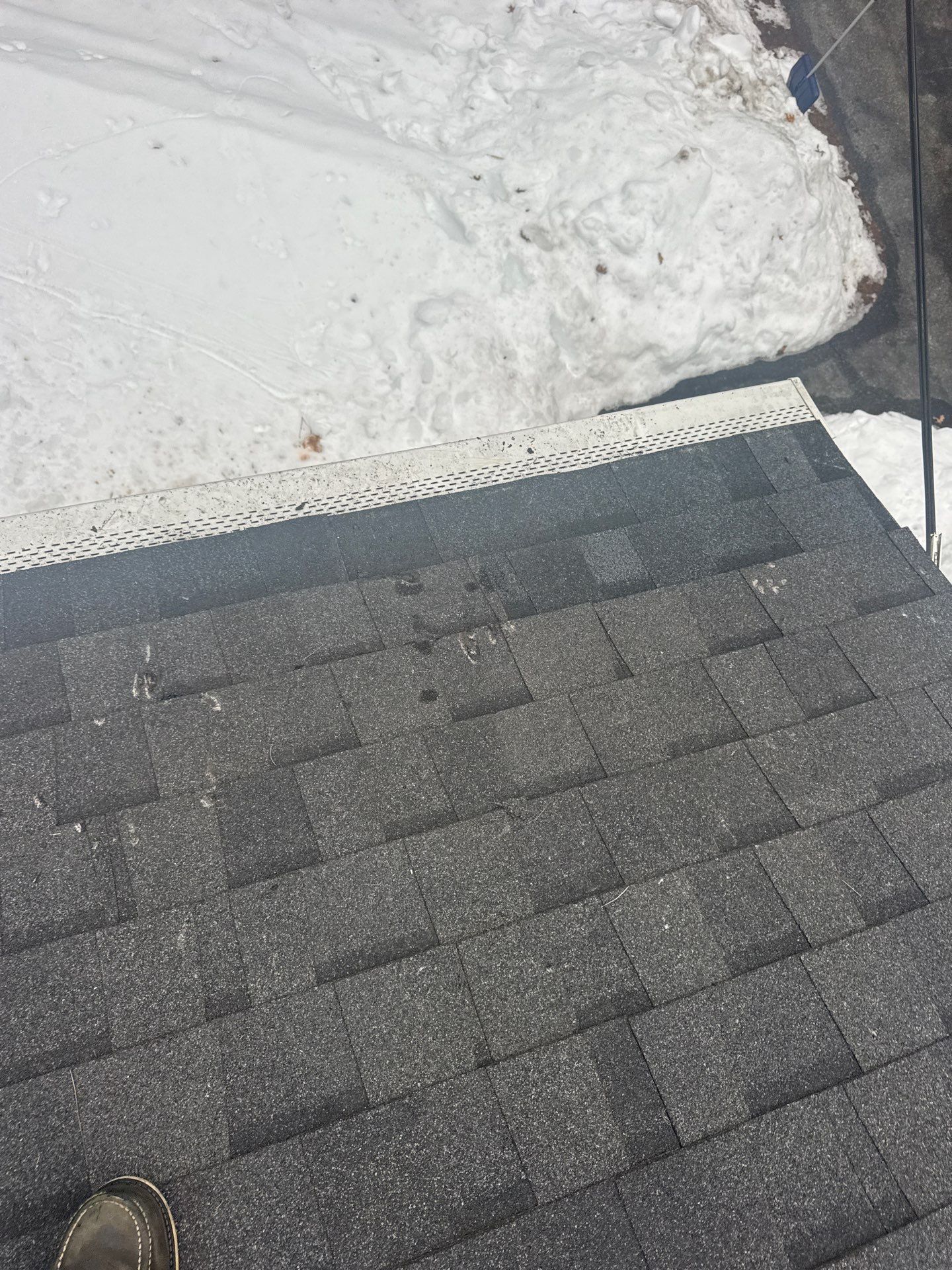 Ice Dam Removal & Snow Removal in Billerica, MA  by Mighty Dog Roofing of Greater Middlesex County