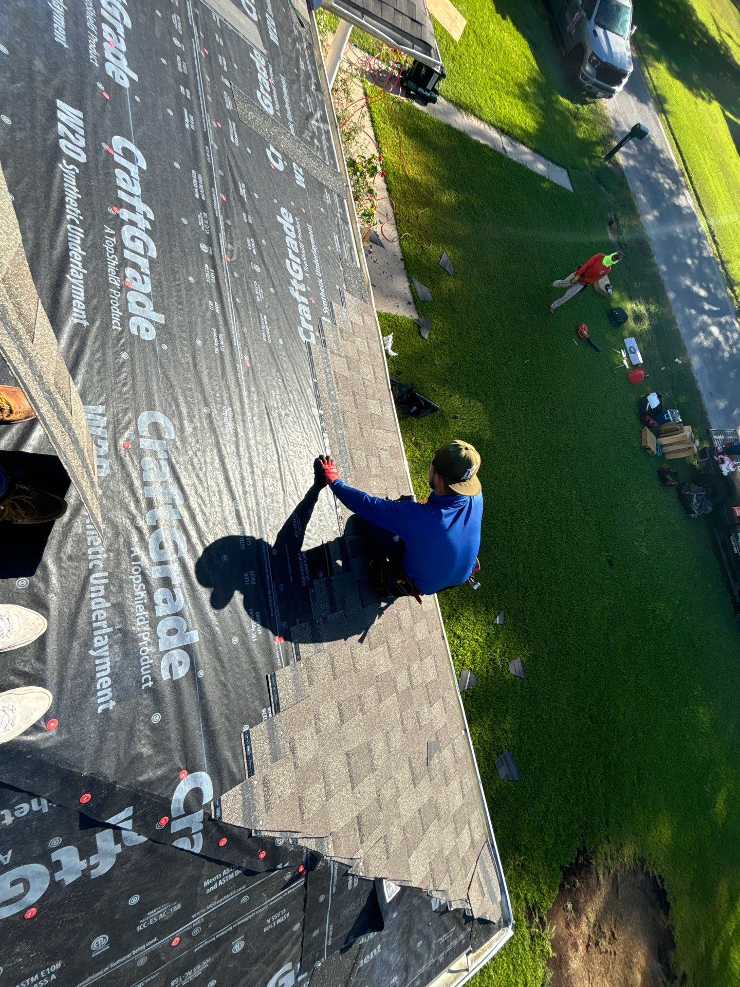 Residential Roofing Installation using Owen's Corning Duration (Lifetime) Shingles by Roof Repair Company