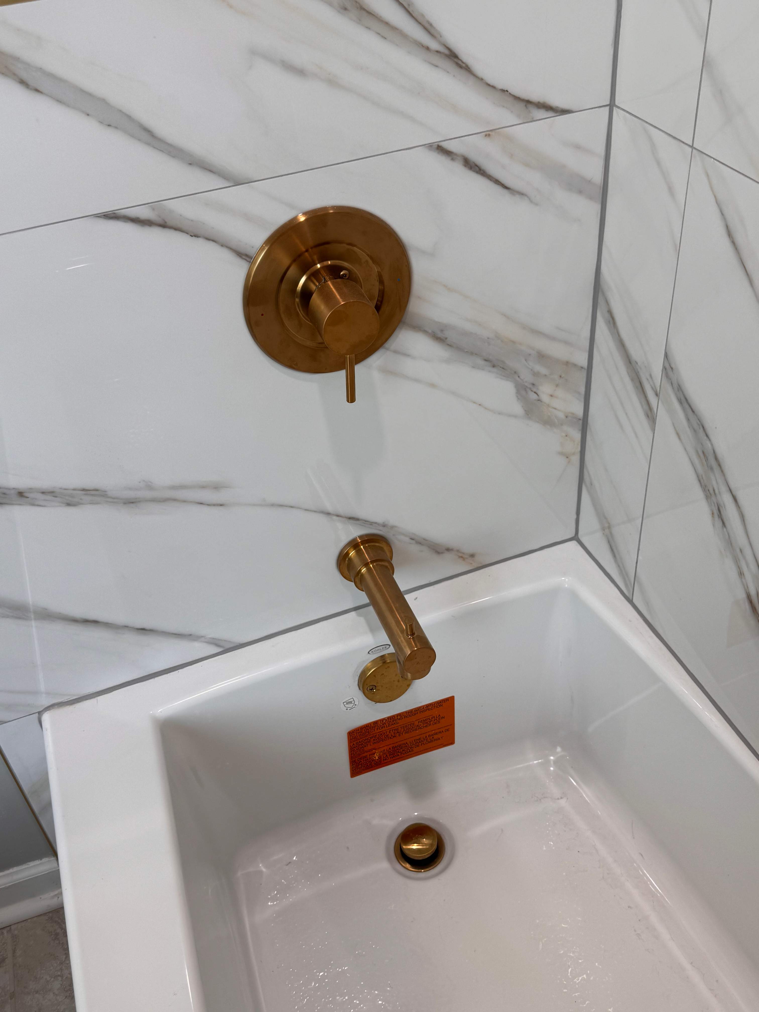 Tub-to-tub renovation by Prudencio