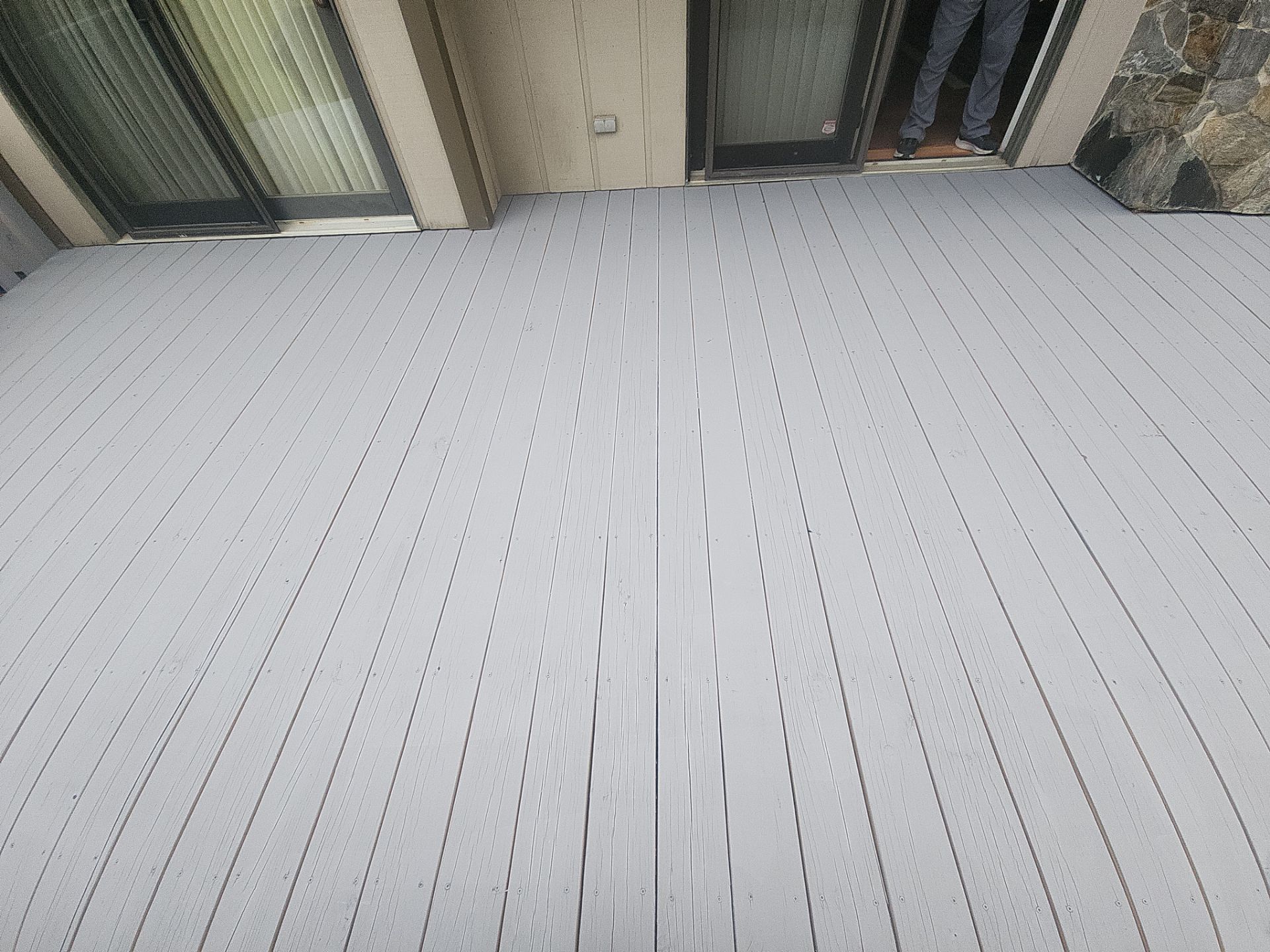Wood Dock using Wood Stain by DuraSeal