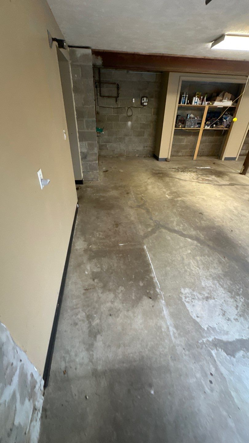 Creekbed Garage Project in Swissvale by Floors in a Day, Inc