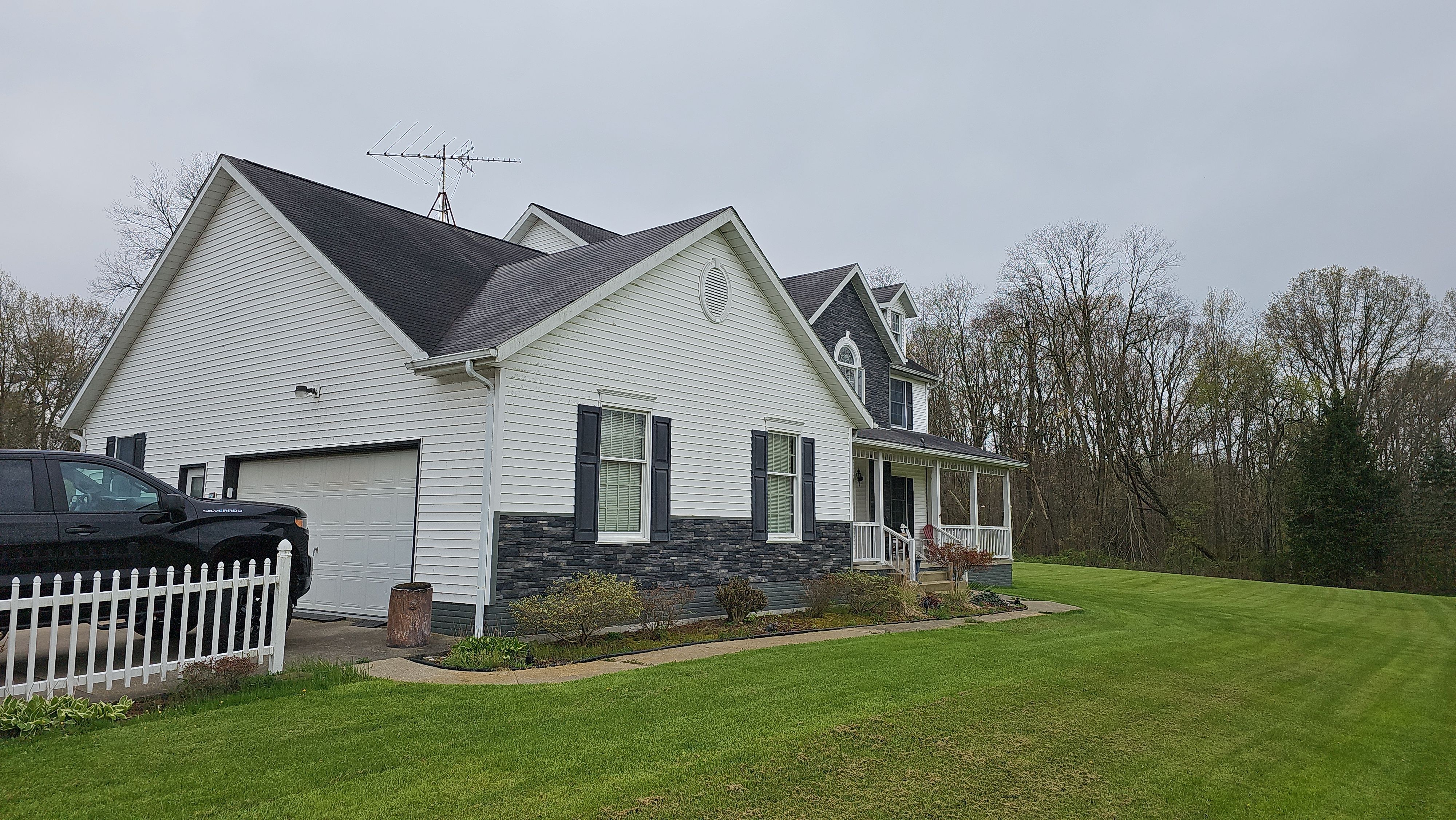 Atlas Pinnacle, Color, Black Shadow, Drip Edge, Color, Black by Eagle Eye Roofing