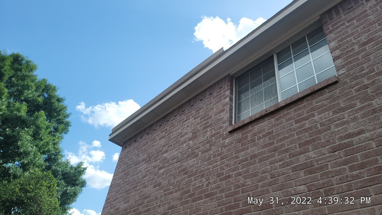 Insurance Claim Roof and Gutters using Owens Corning Oakridge Driftwood by Tex-Line Roofing