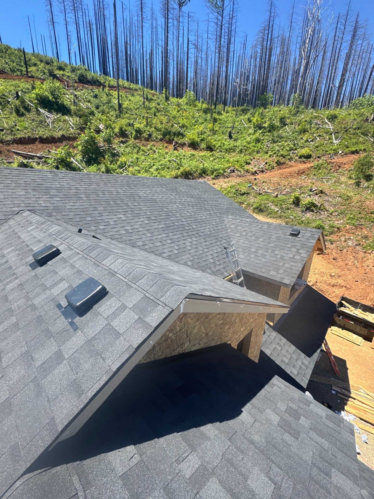 Architectural Shingle Roof Installation for New Construction in Vida by BEST Roofing & Waterproofing