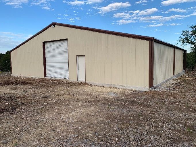 Carports, Metal Patio Covers, Barns, Shops, and more by REPS Austin Area Roofer