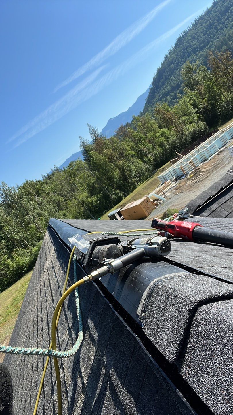 Residential Roofing Installation using GAF Charcoal HDZ by Top Notch Roofing Inc