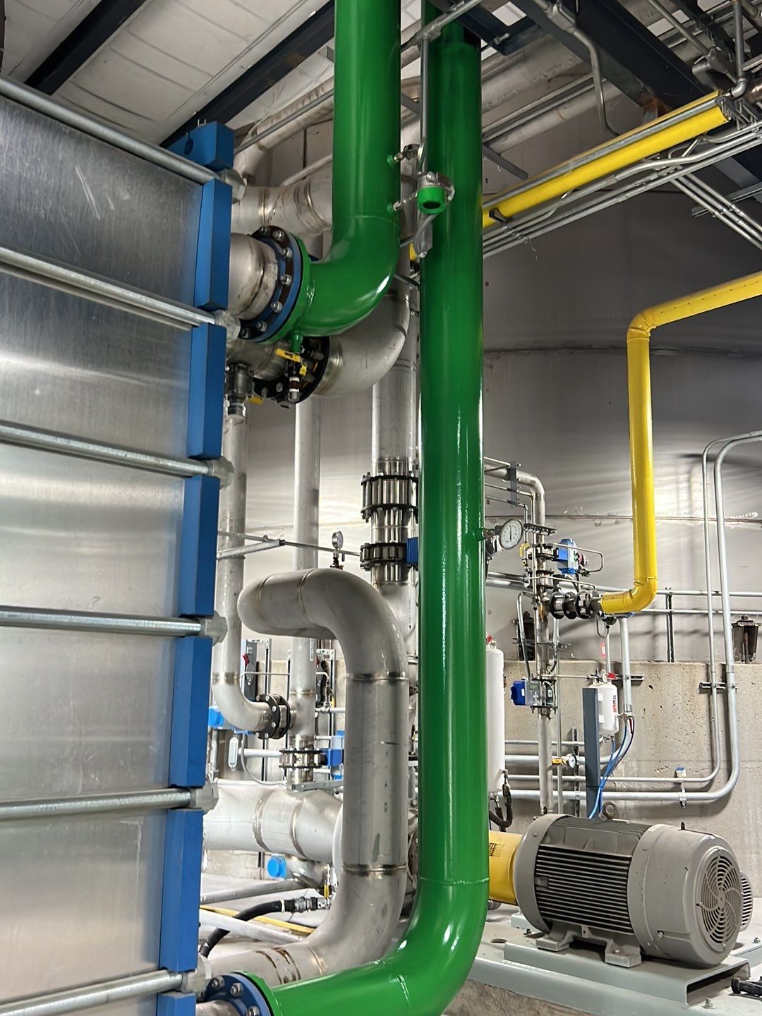 Industrial blasting and repaint  by Cutting edge painting 