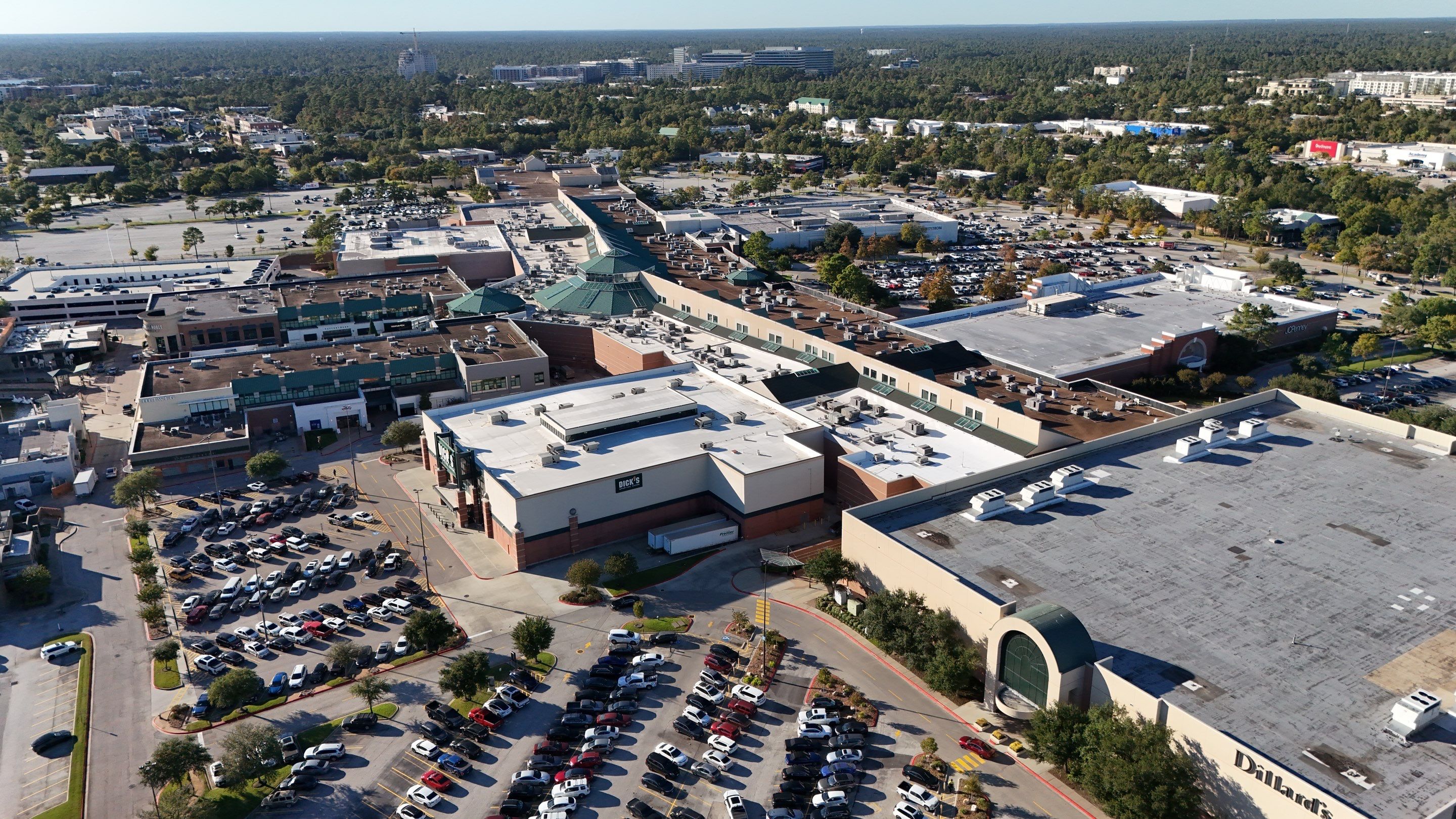 The Woodlands Mall  by Noble Roofing