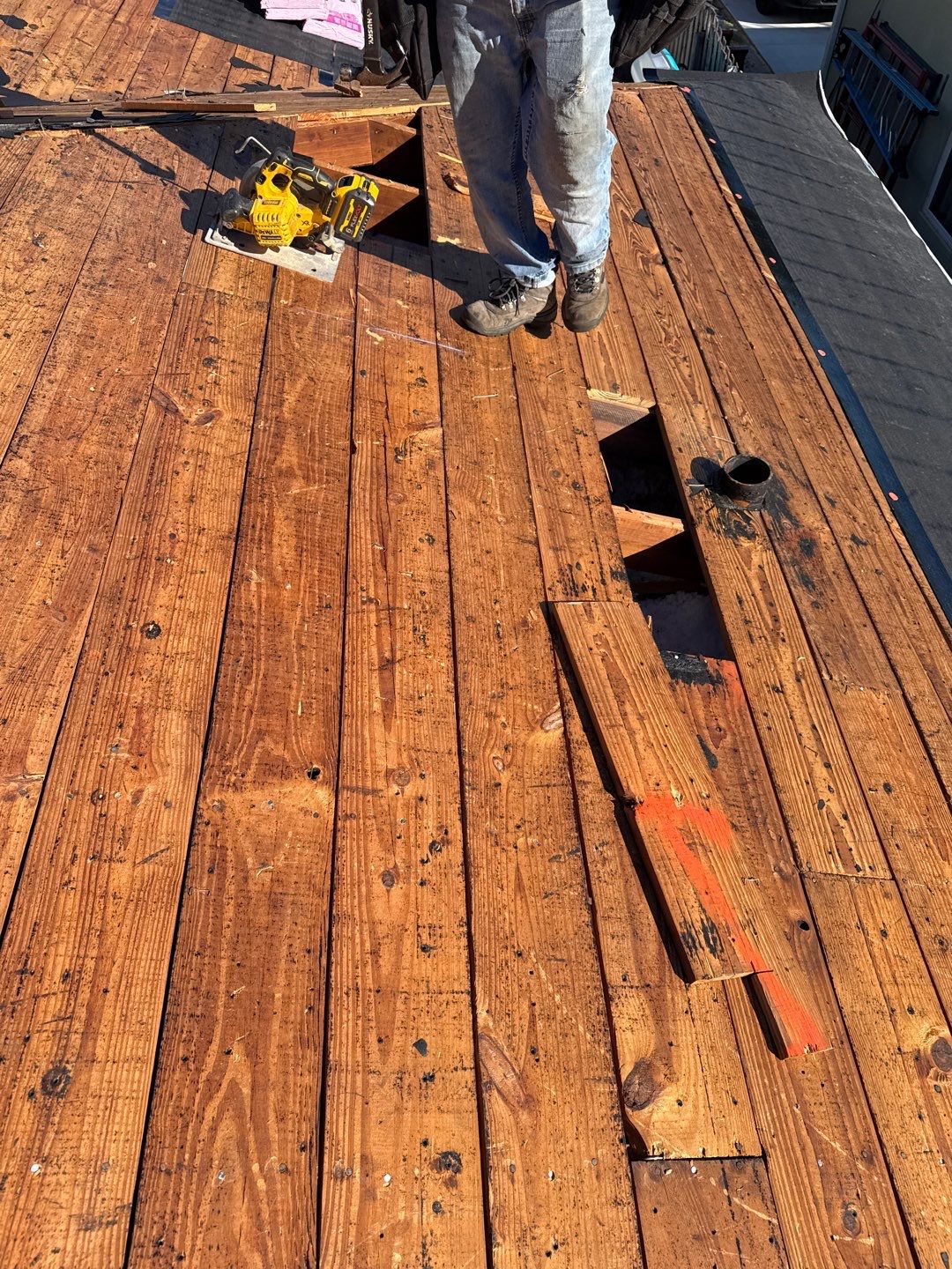 Project in St. Petersburg 33710 by Mitchell Roofing Company LLC