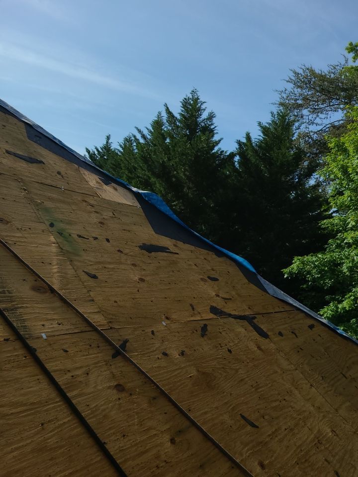 Clifton - CertainTeed Landmark Charcoal Black by RM Banning, Inc.