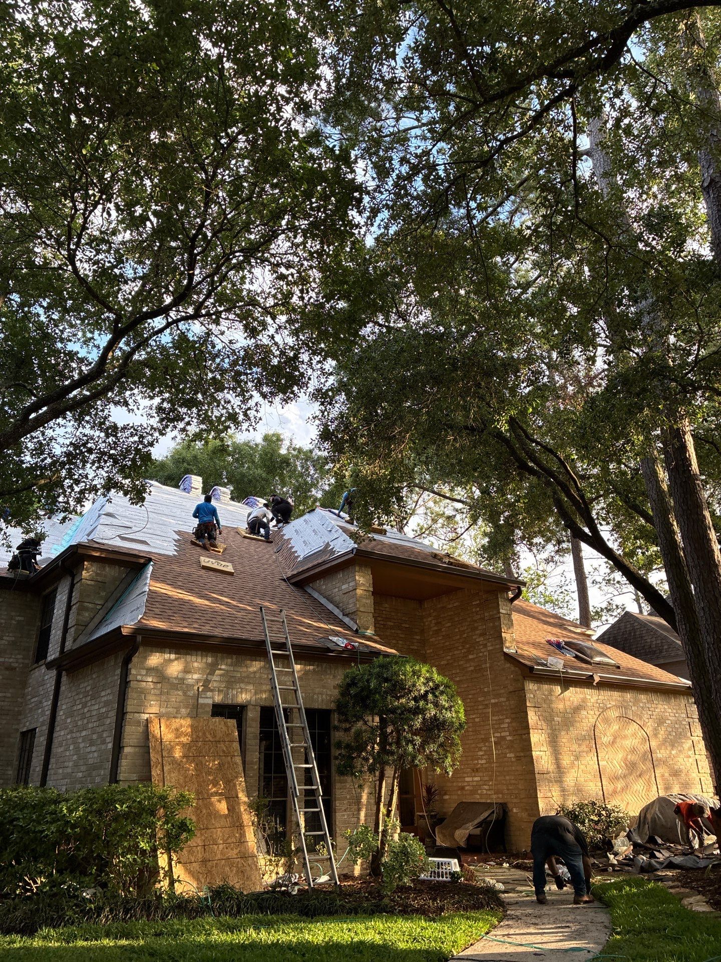 Roof Replacement in Memorial Northwest, Spring TX by Roof Repair Company