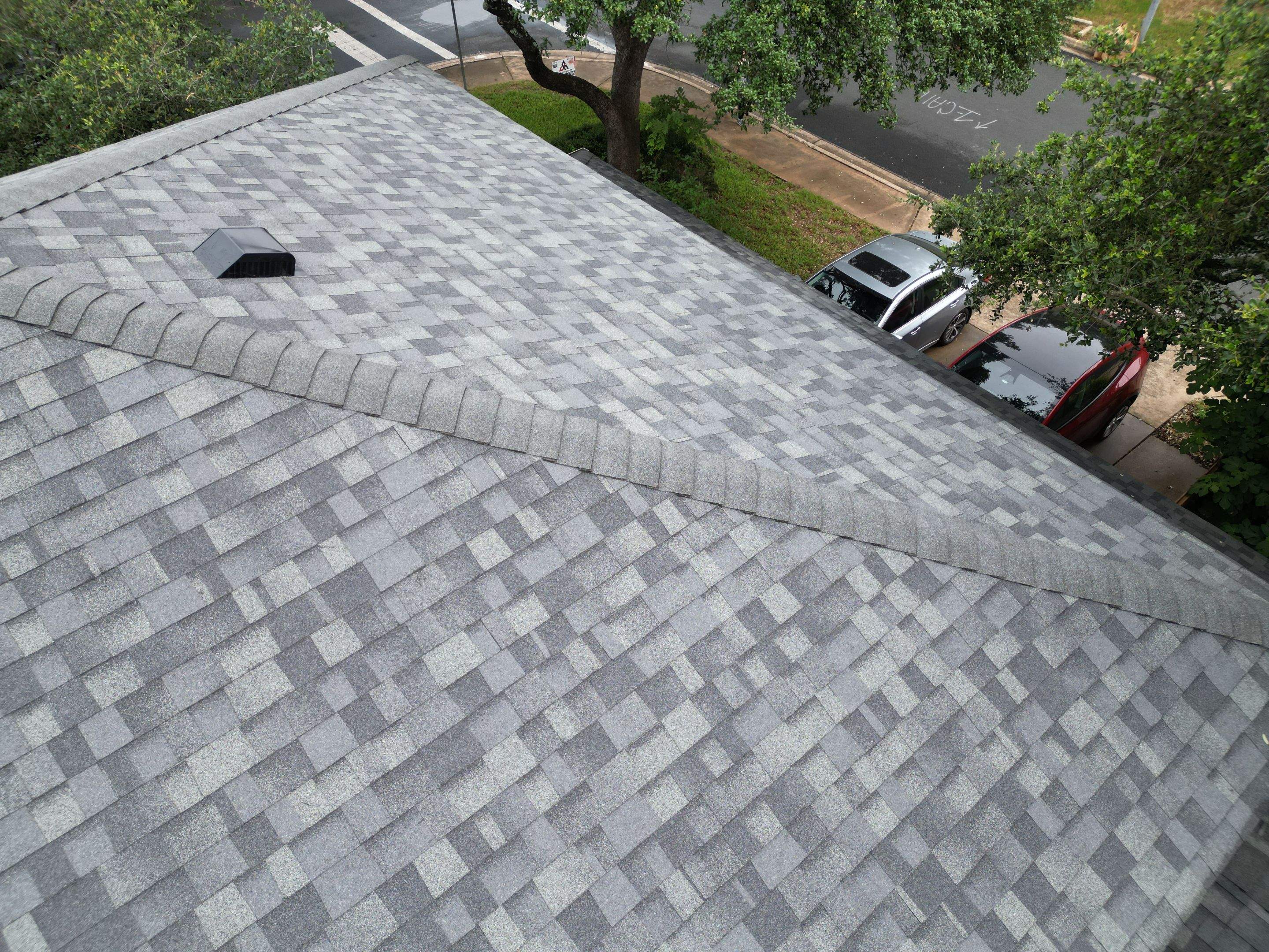 Estate Gray - Owens Corning TruDefinition Duration by RoofsOnly.com
