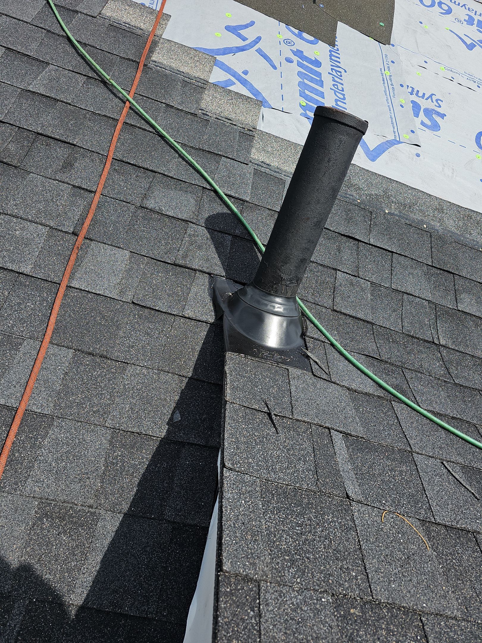 ATLAS PINNACLE COLOR: BLACK SHADOW, DRIP EDGE: BLACK by Eagle Eye Roofing